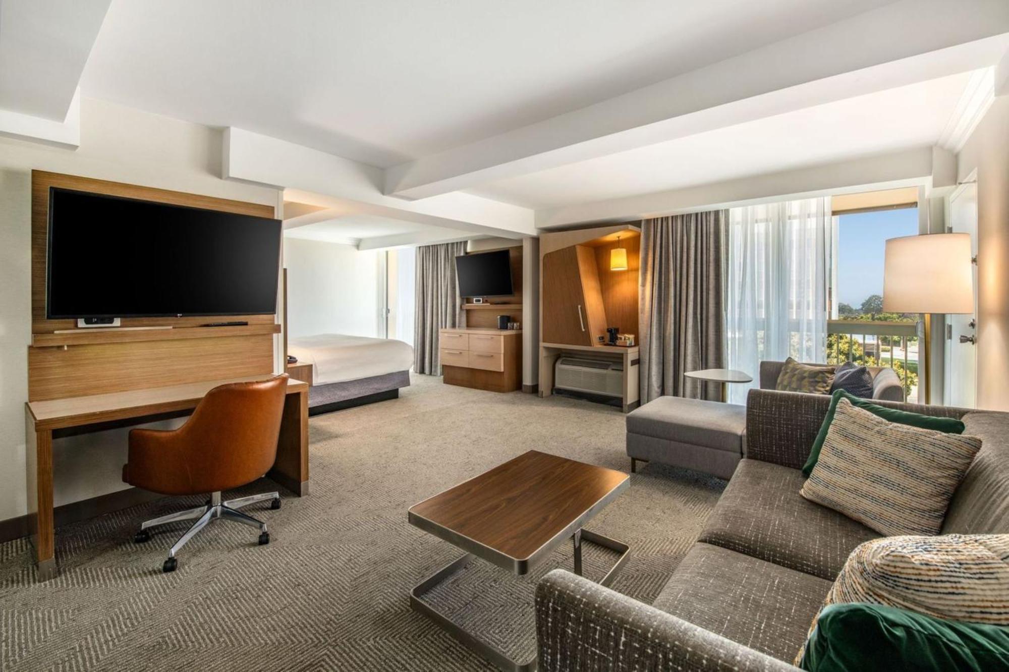Premium King Room with Sofa Bed