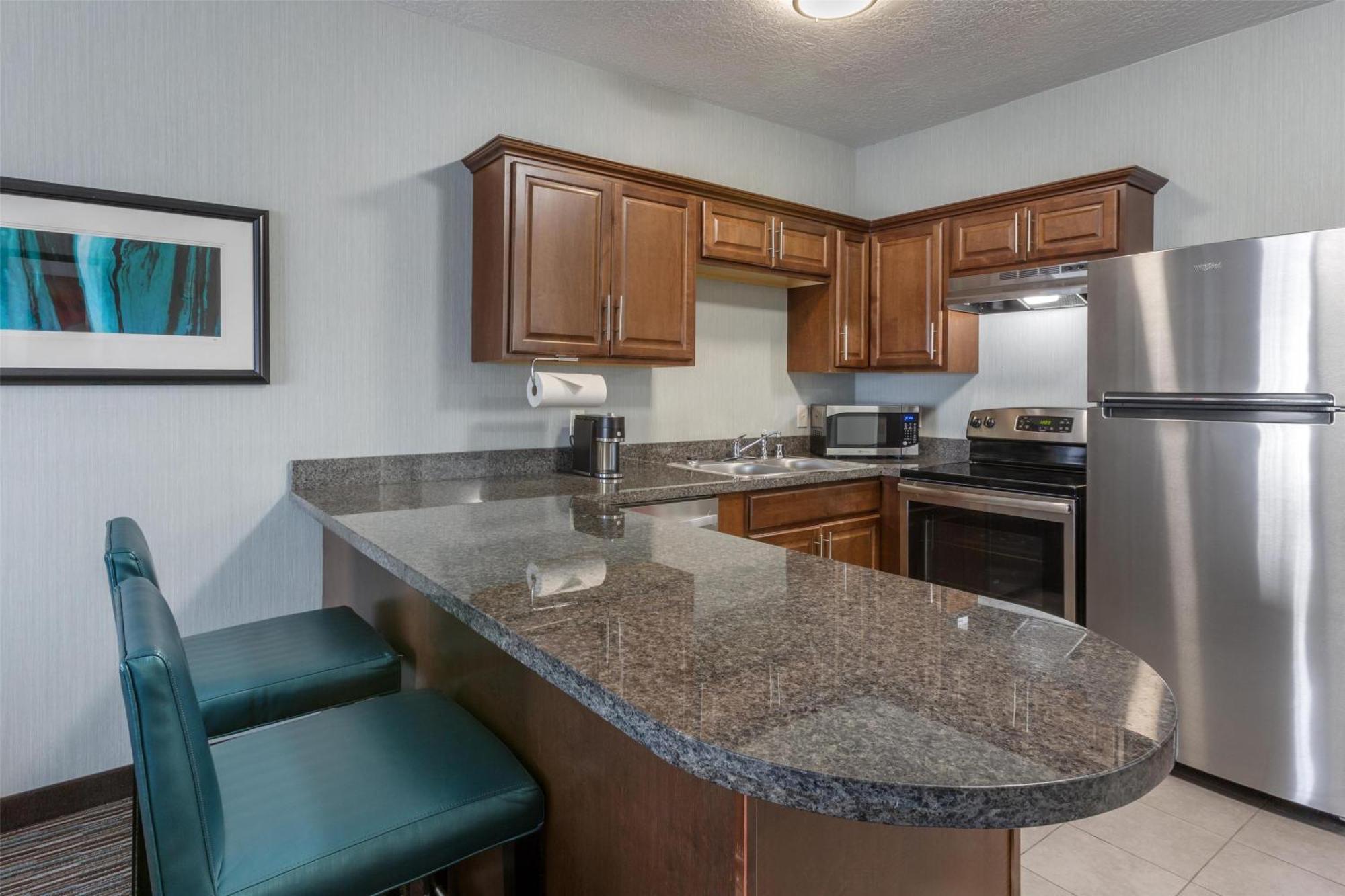 King Suite with Sofa Bed and Full Kitchen