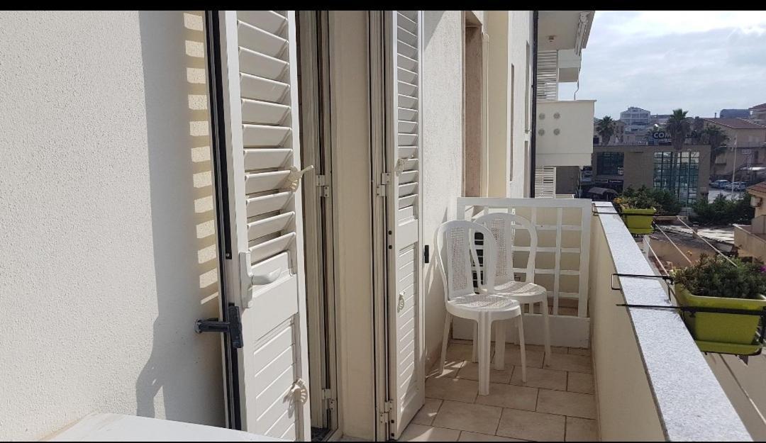 Camera Doppia con Letti Singoli con Bagno Privato e Balcone