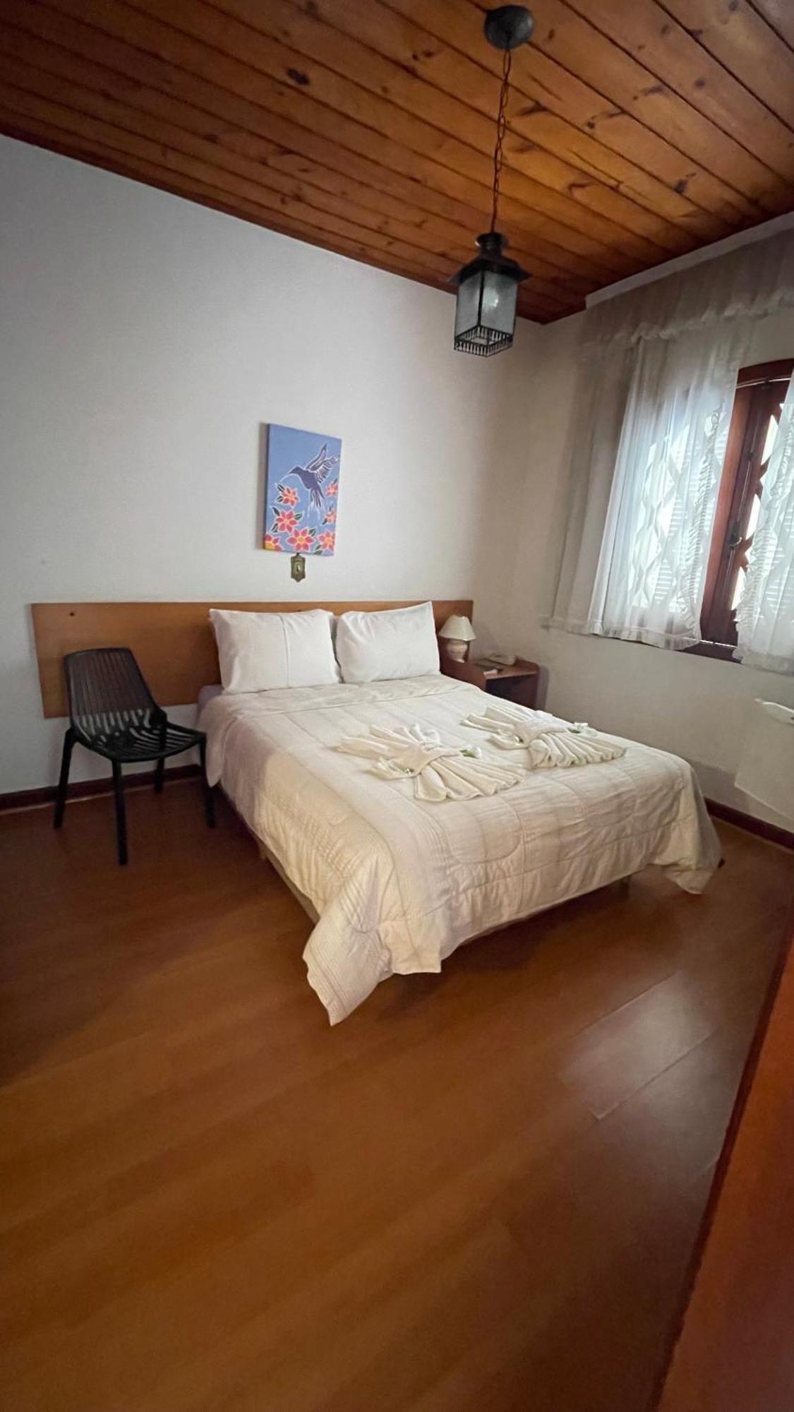 Quarto Duplo