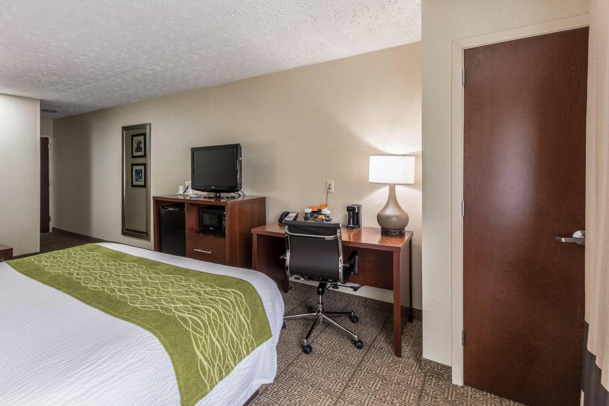 King Room - Accessible/Non-Smoking
