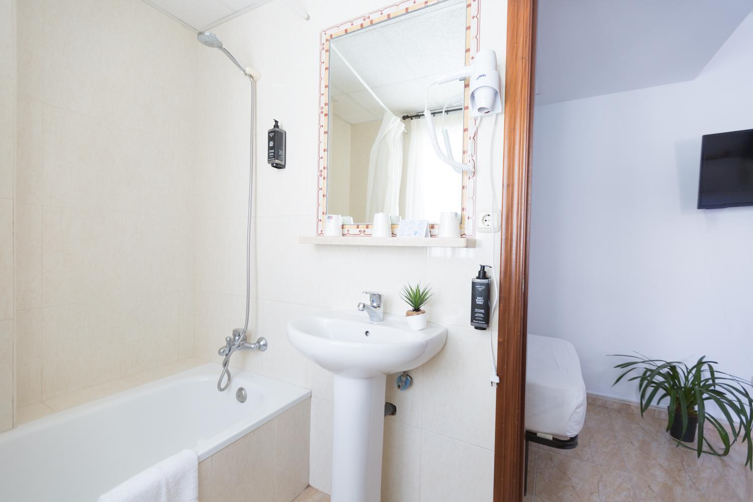Doppelzimmer mit Terrasse