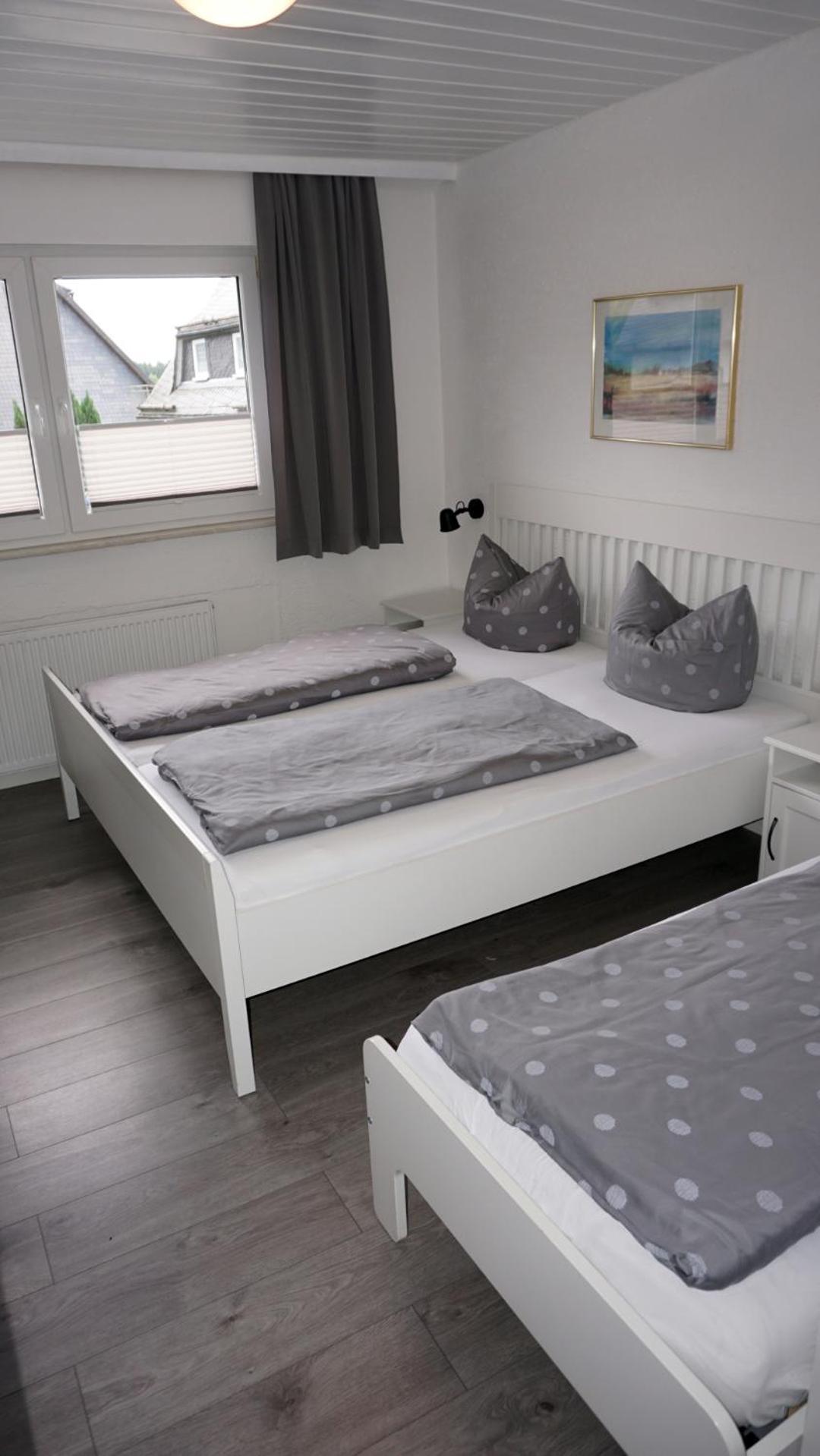 Triple Room,1698034278:JPEG