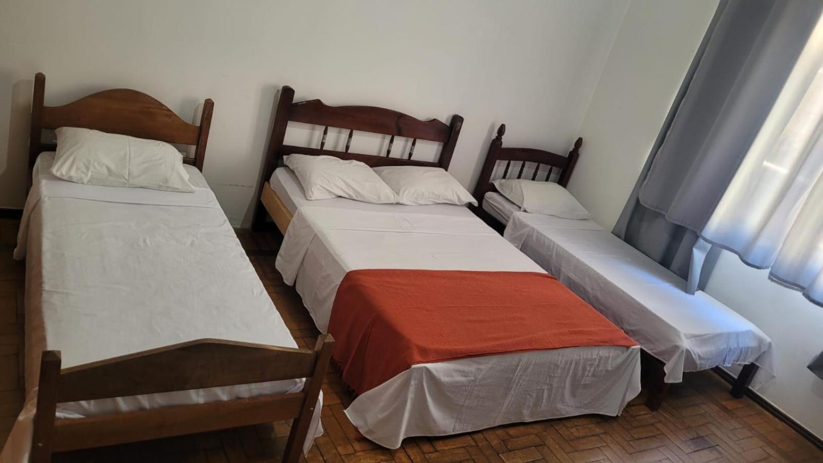 Quarto Família