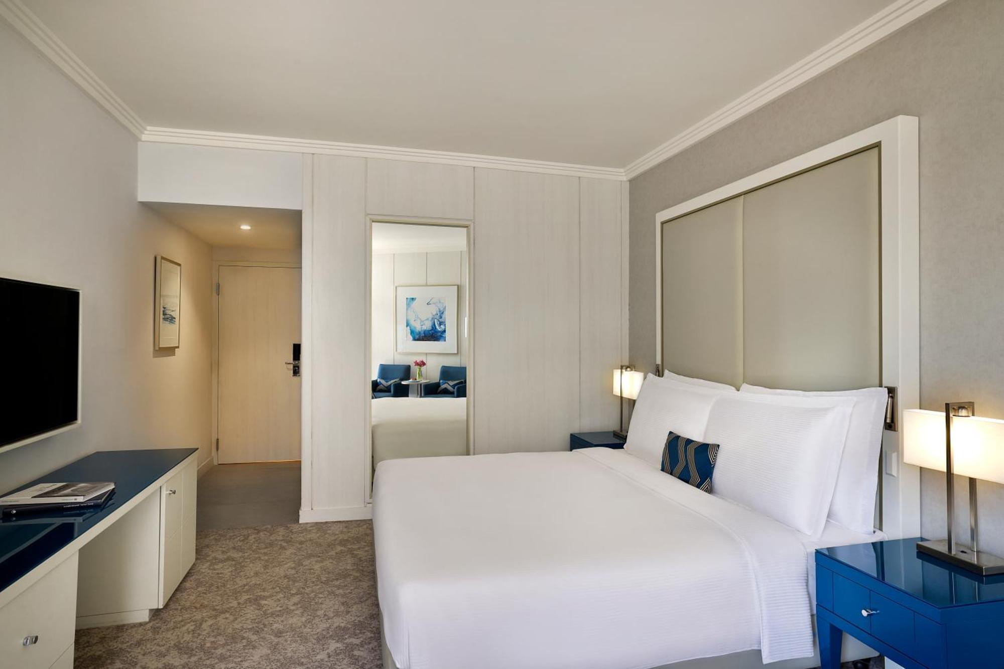 Sea View Room with Balcony - King Bed