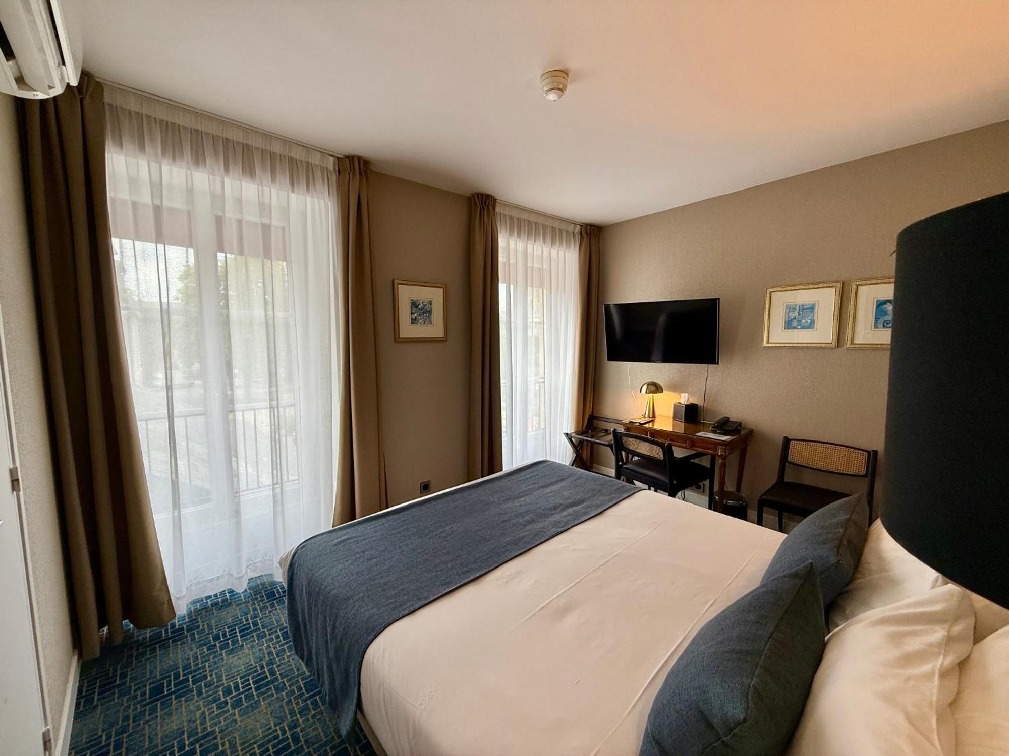 Chambre Supérieure Lit Queen-Size