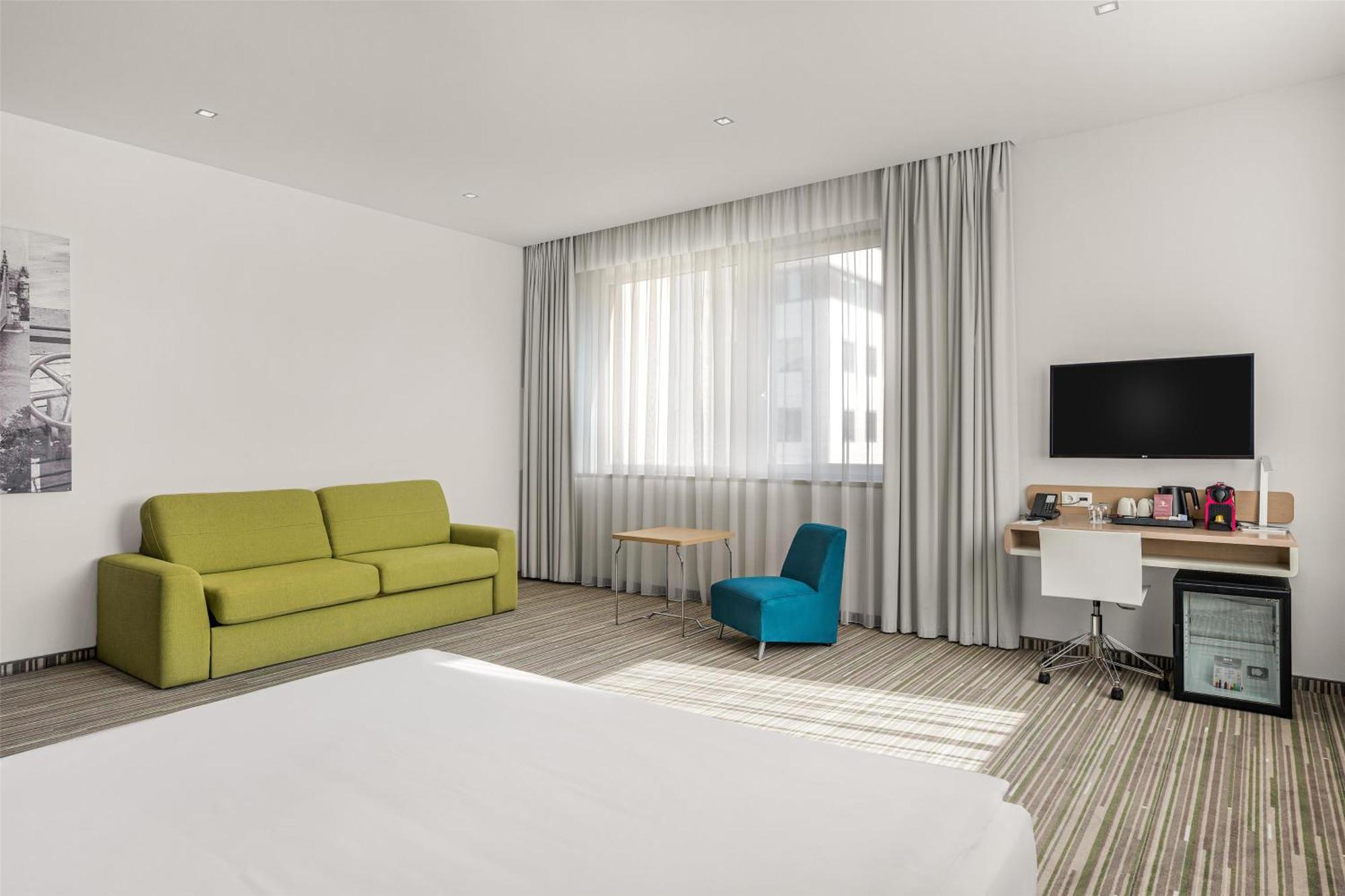 Family Suite,1697955385:JPEG