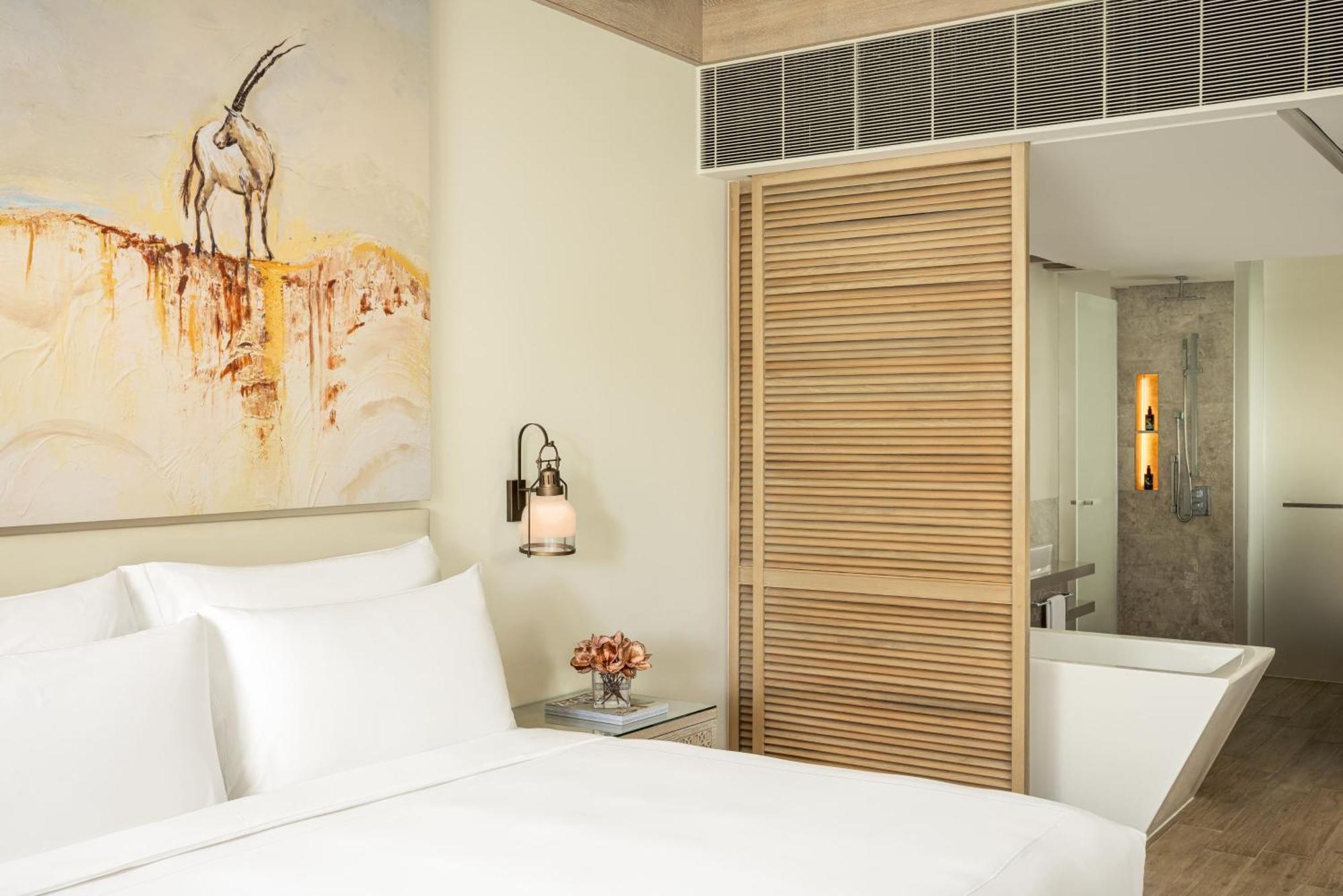 Resort Zimmer mit Terrasse oder Balkon - Kingsize-Bett