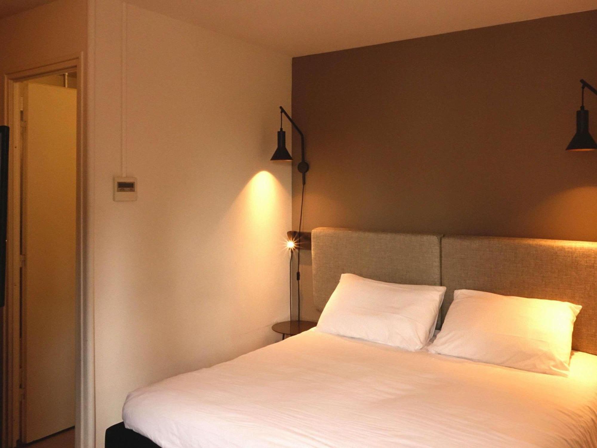Double Room,1704944966:JPEG