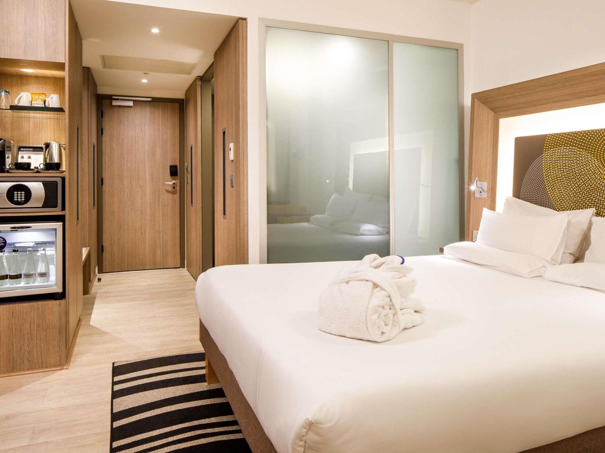 Executive Room with 1 Queen bed,1704946254:JPEG