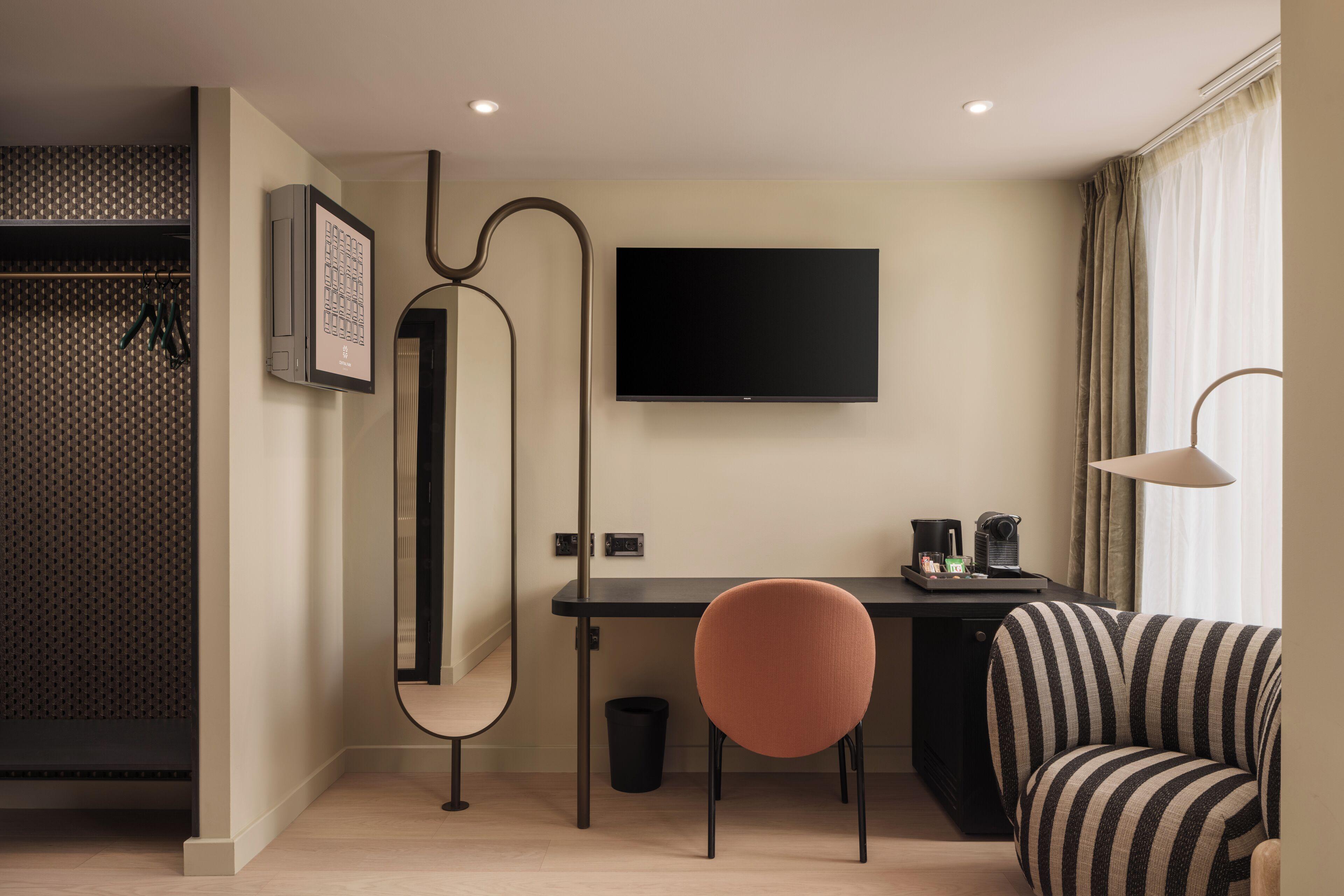 Executive Room *Newly Refurbished*,1705893396:JPEG