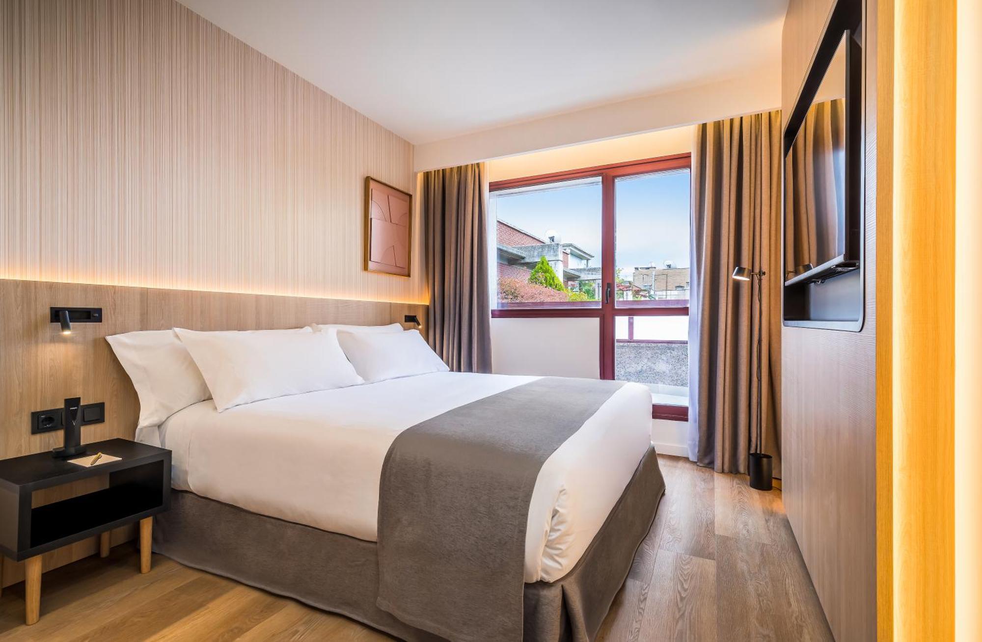 Double Room Balcony,1706746893:JPEG