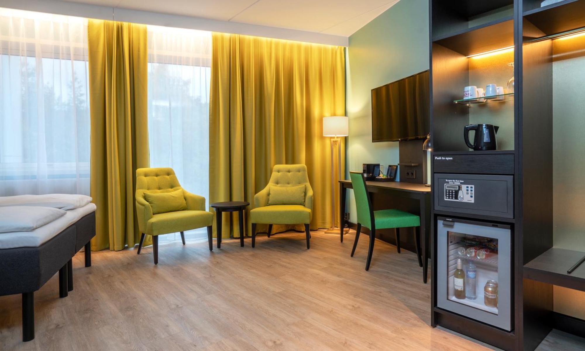 Business Double Room,1707923434:JPEG