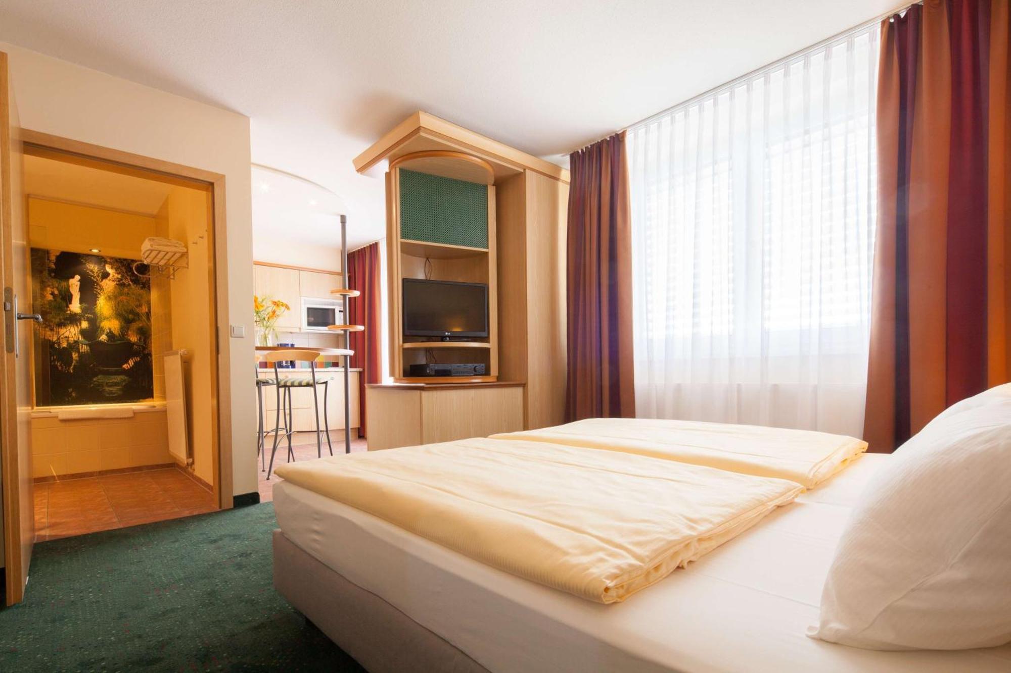 Standard Suite