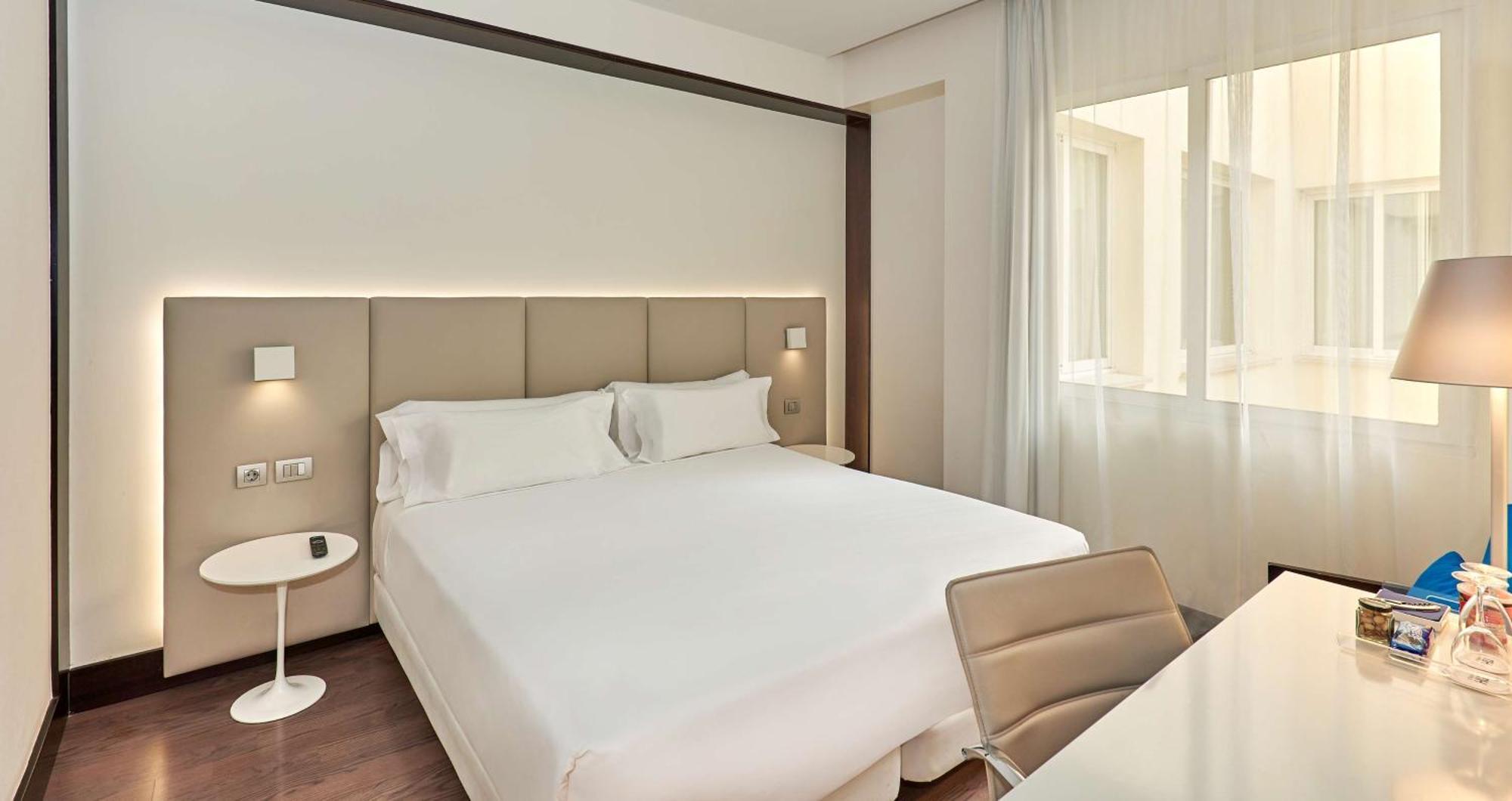 Standard Double or Twin Room,1709777180:JPEG
