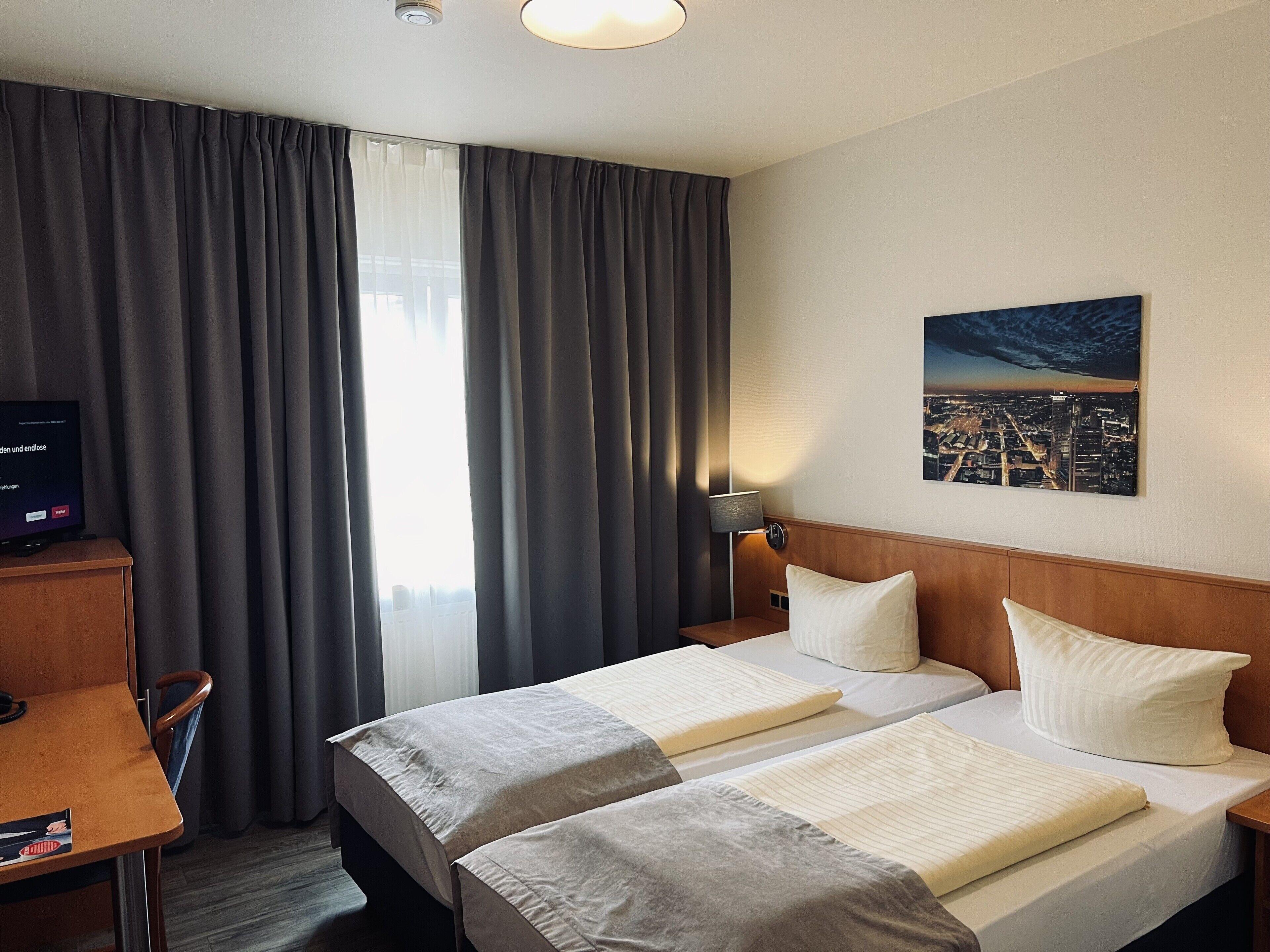 Double Room,1710356652:JPEG