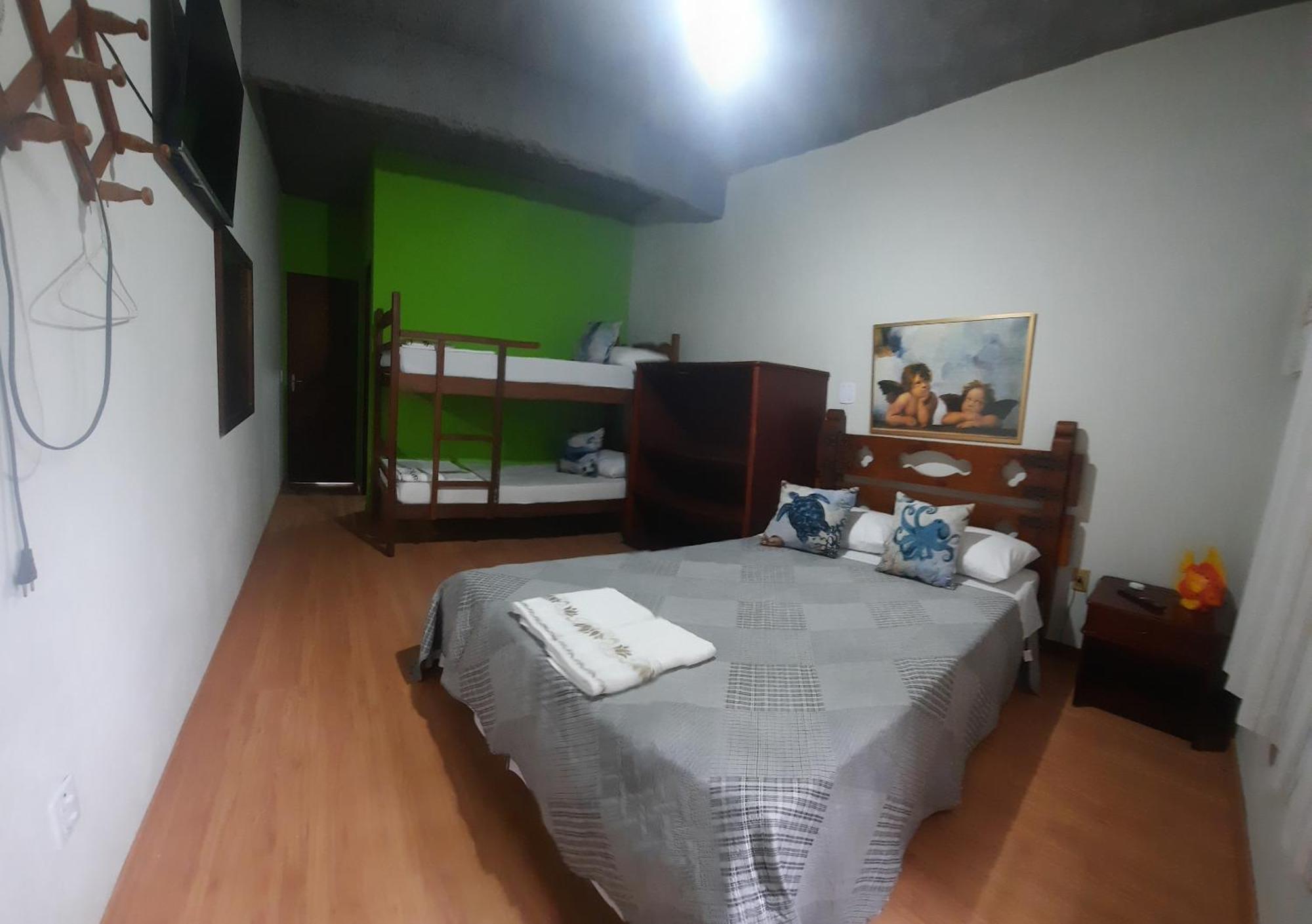Quarto Quádruplo Standard