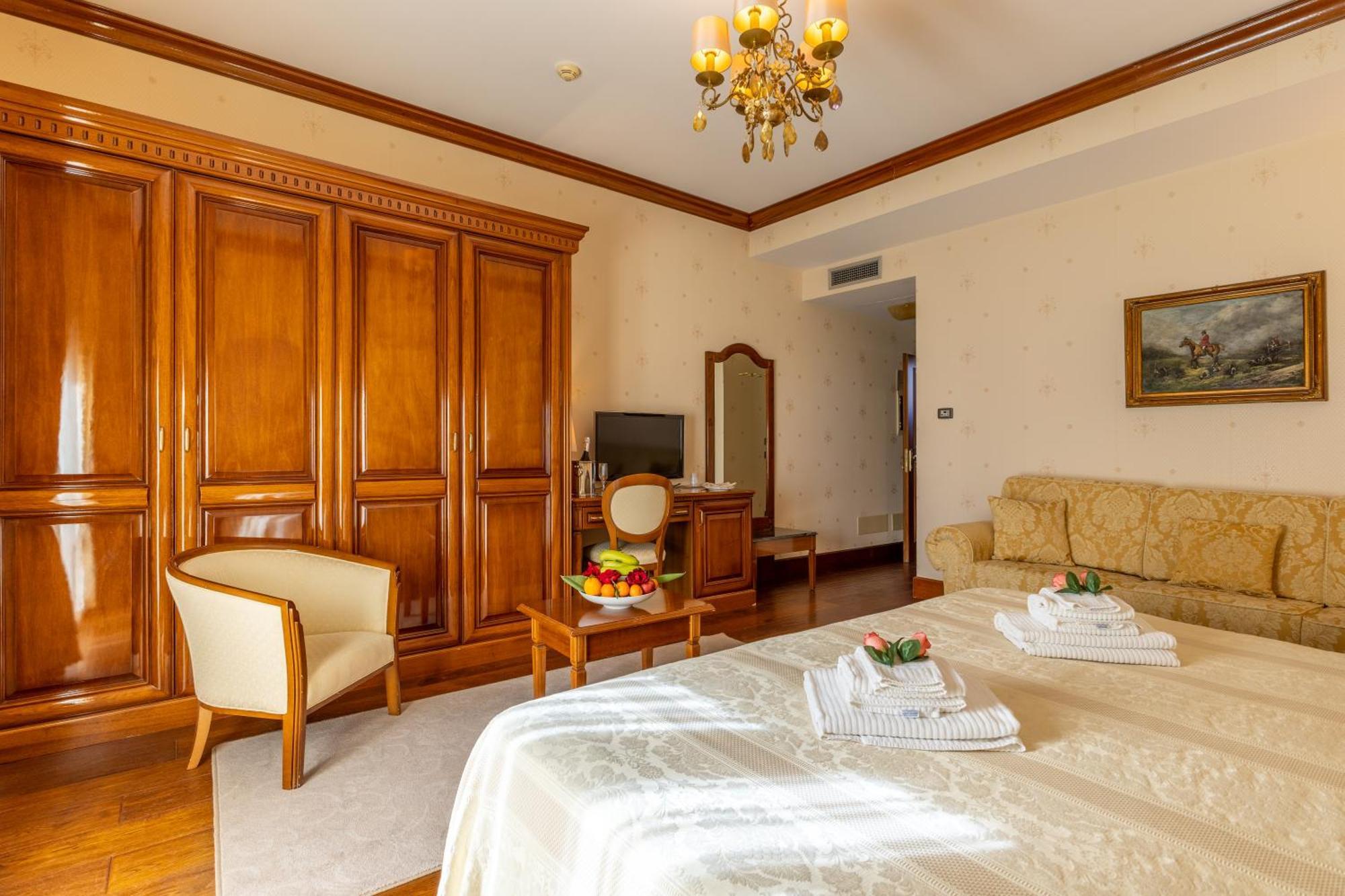 Superior Double Room,1710607798:JPEG