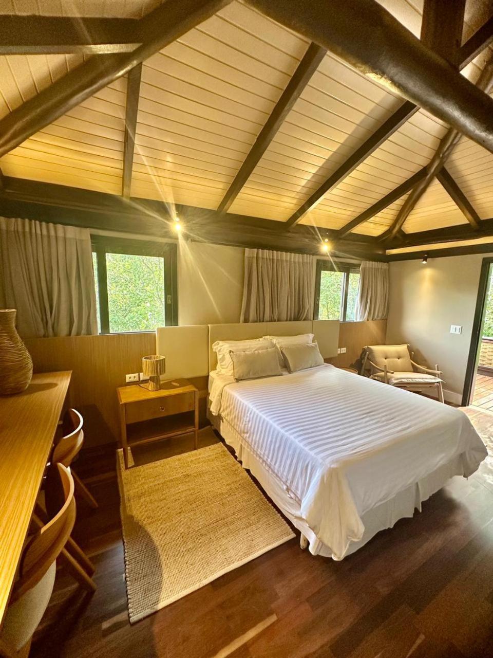 Quarto Duplo Amplo
