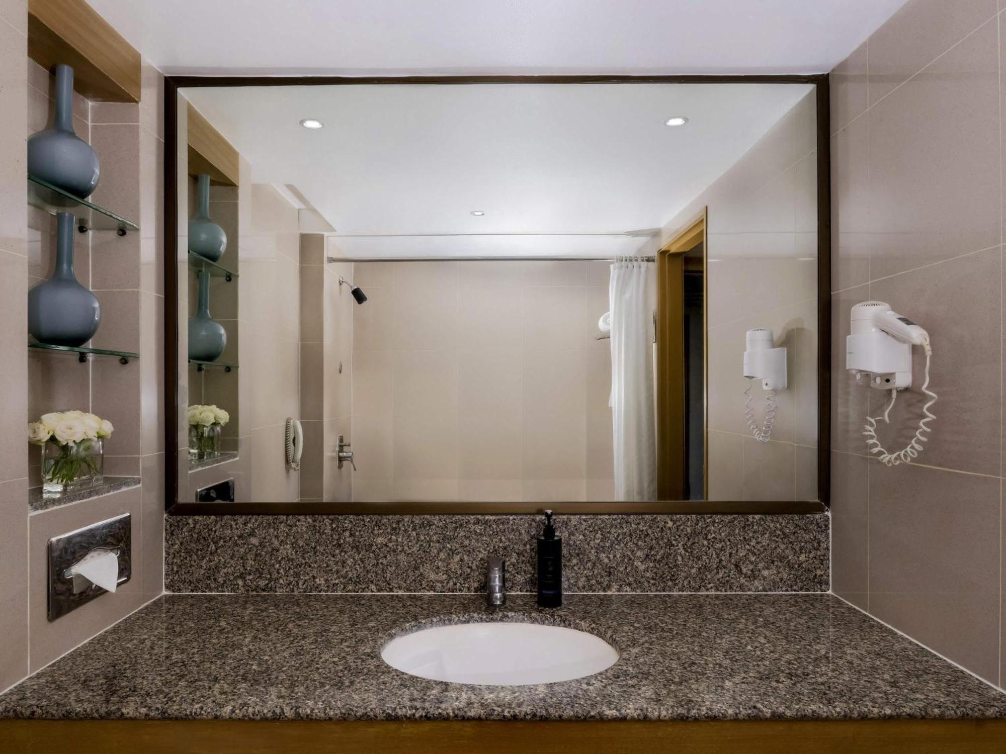 Superior Room with 1 King Bed - 20% off on Food & Beverages