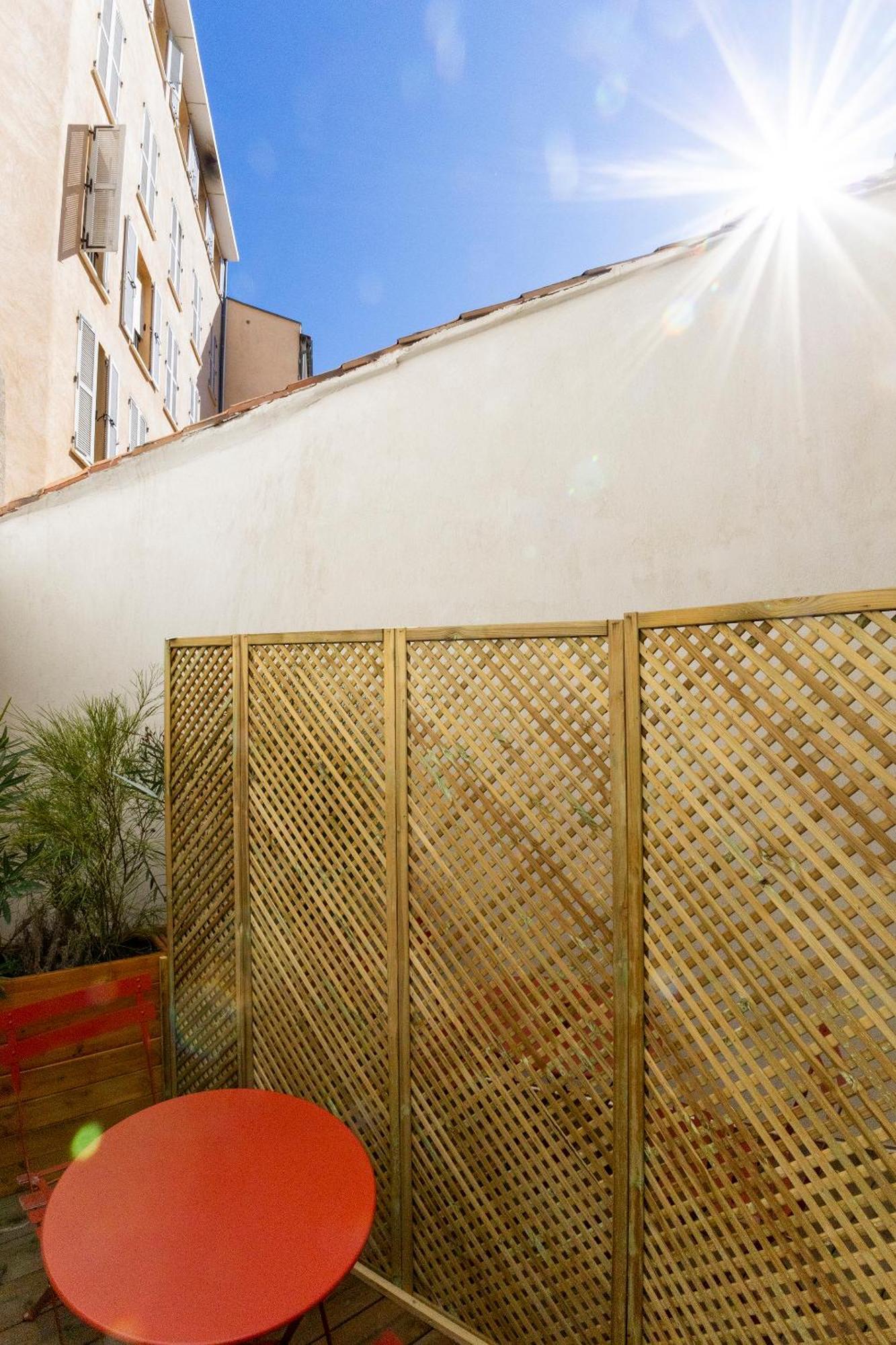 Comfort Kamer met Terras