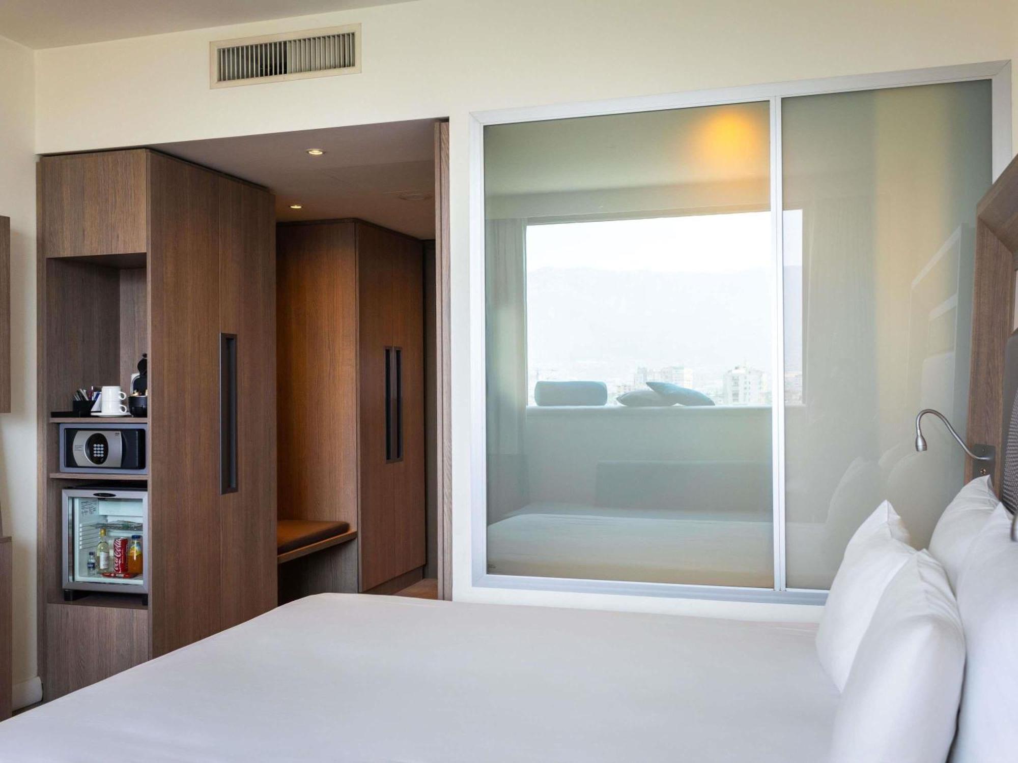Luxury Double Room with Mountain View
