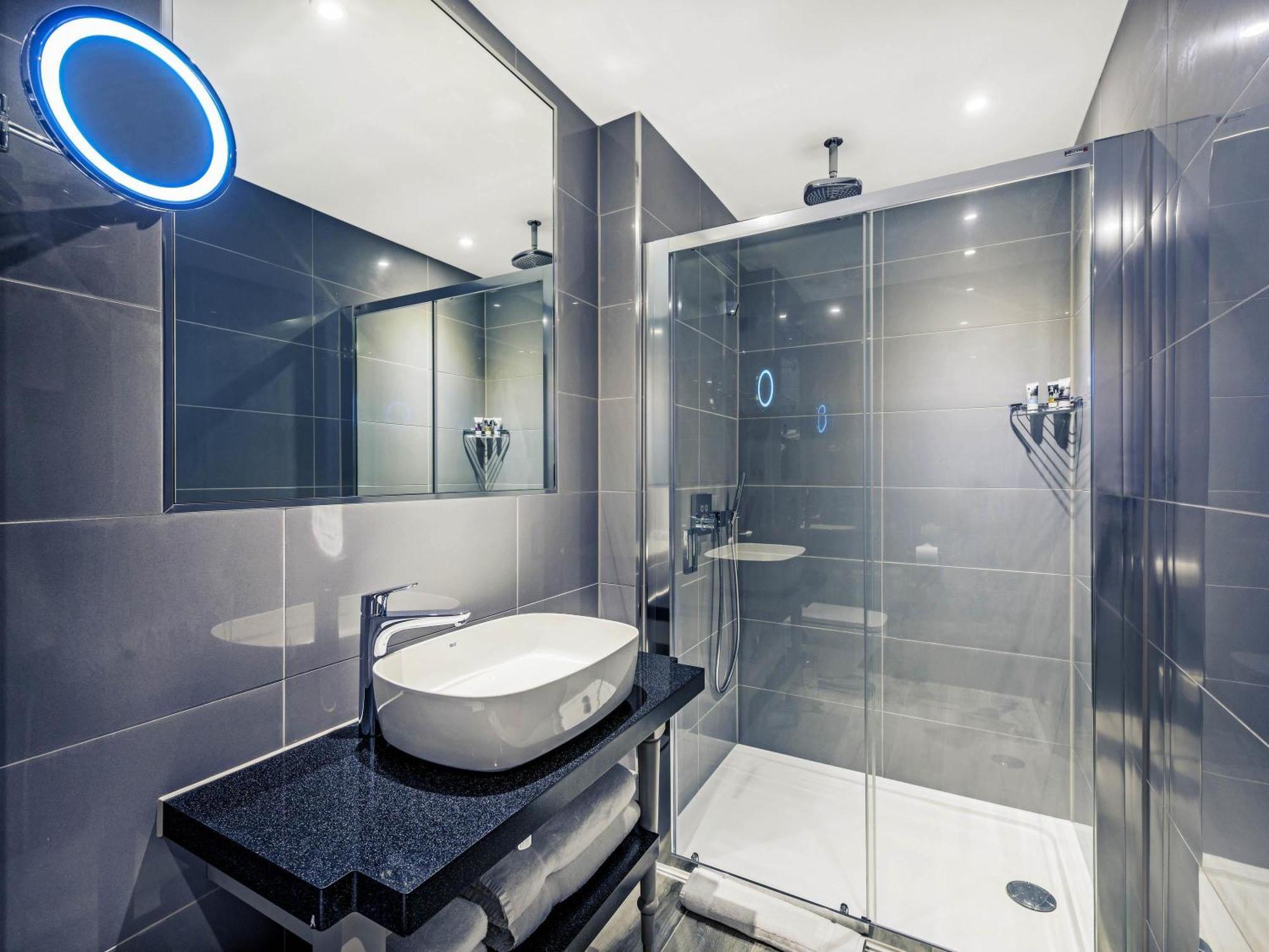 Quarto King Standard