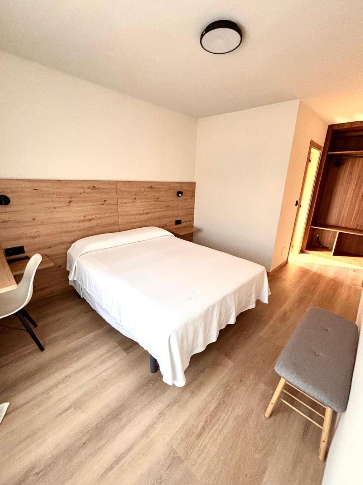 Standard Double Room,1746879525:JPEG