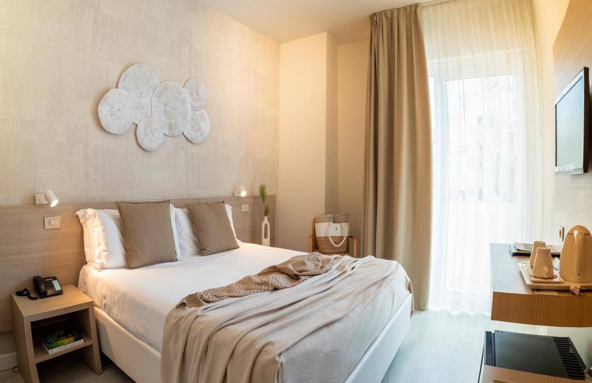 Double or Twin Room with City View,1730054433:JPEG