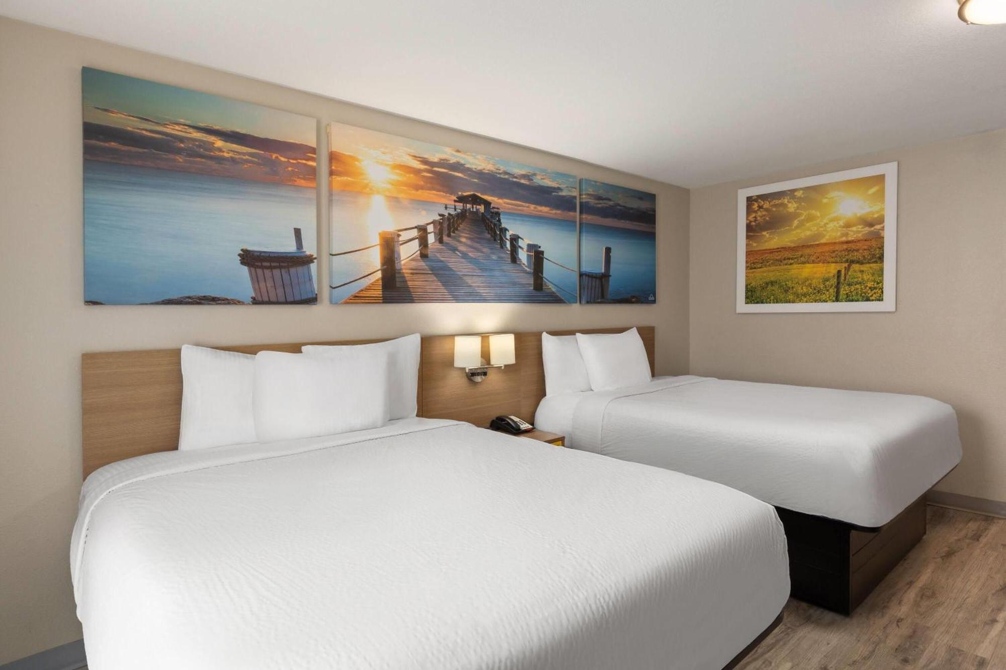 Queen Room with Two Queen Beds - Non-Smoking