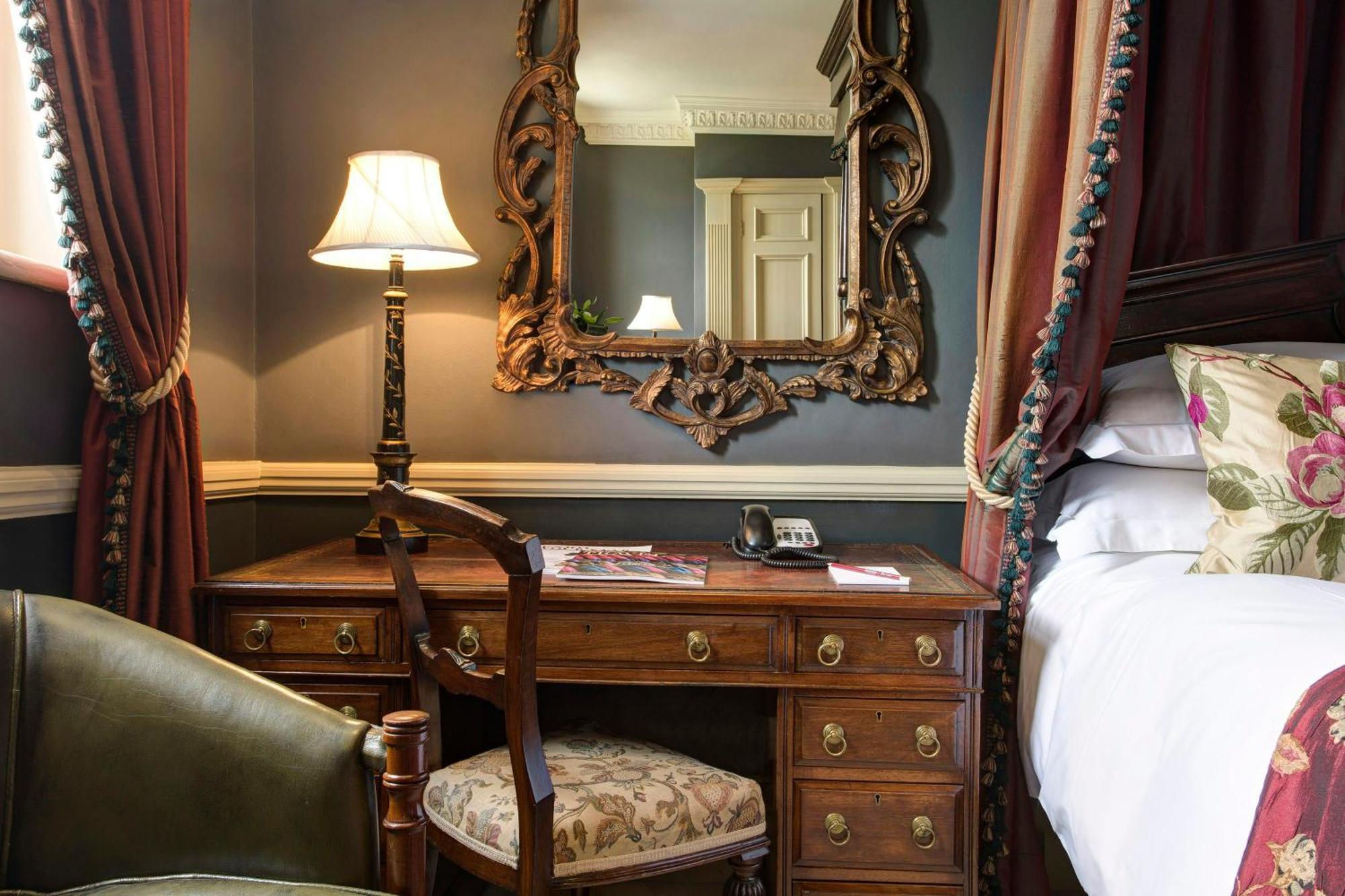 Deluxe Triple Room,1731422825:JPEG