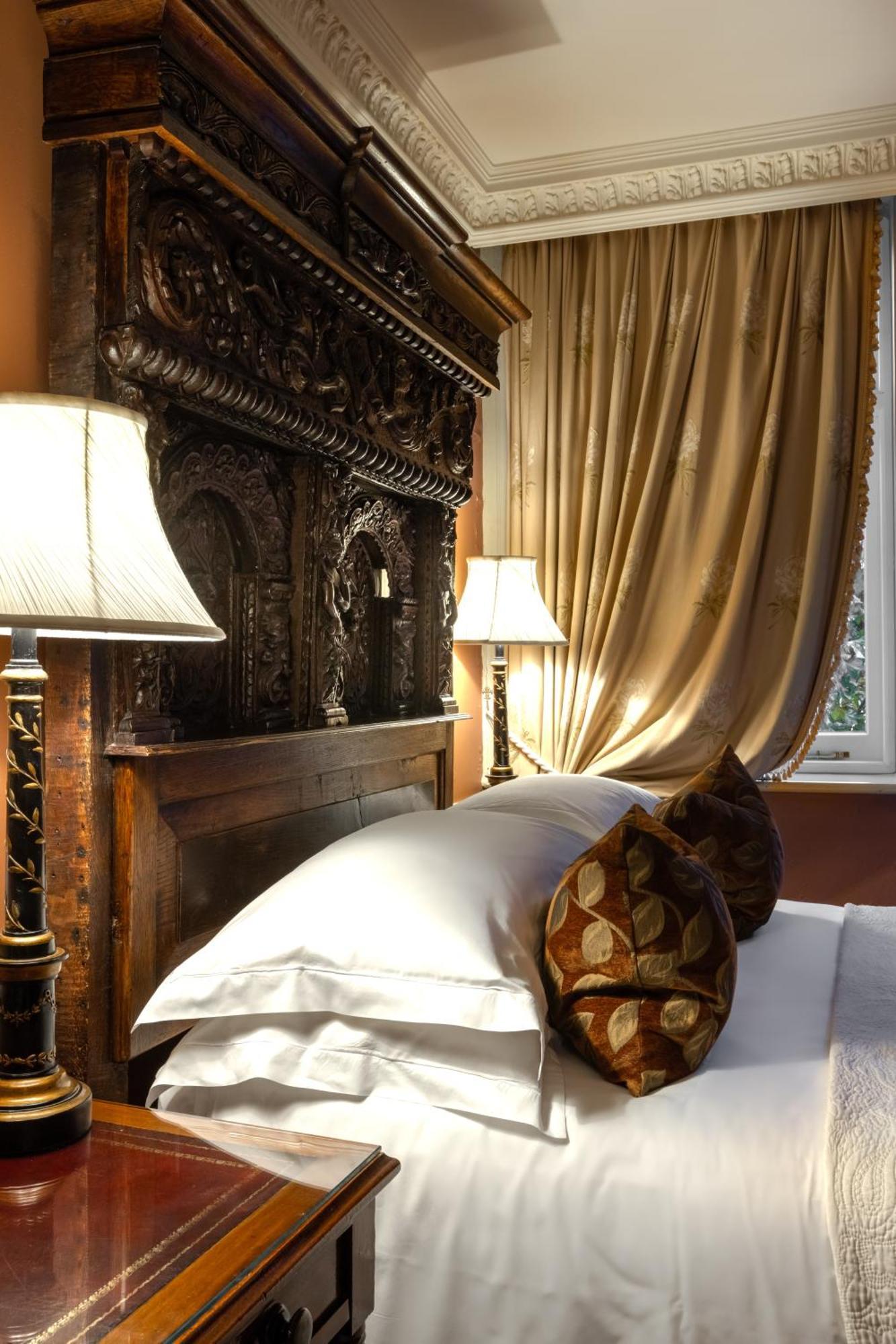 Superior Double Room,1731422783:JPEG