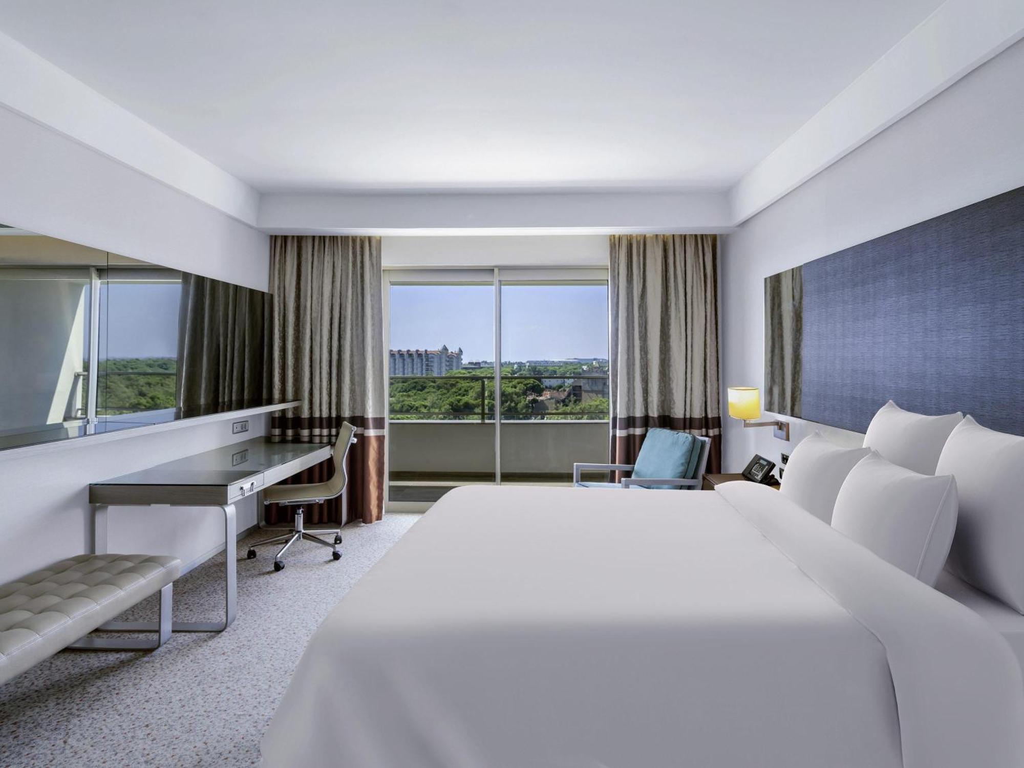 Superior Suite with Sea View,1742643846:JPEG