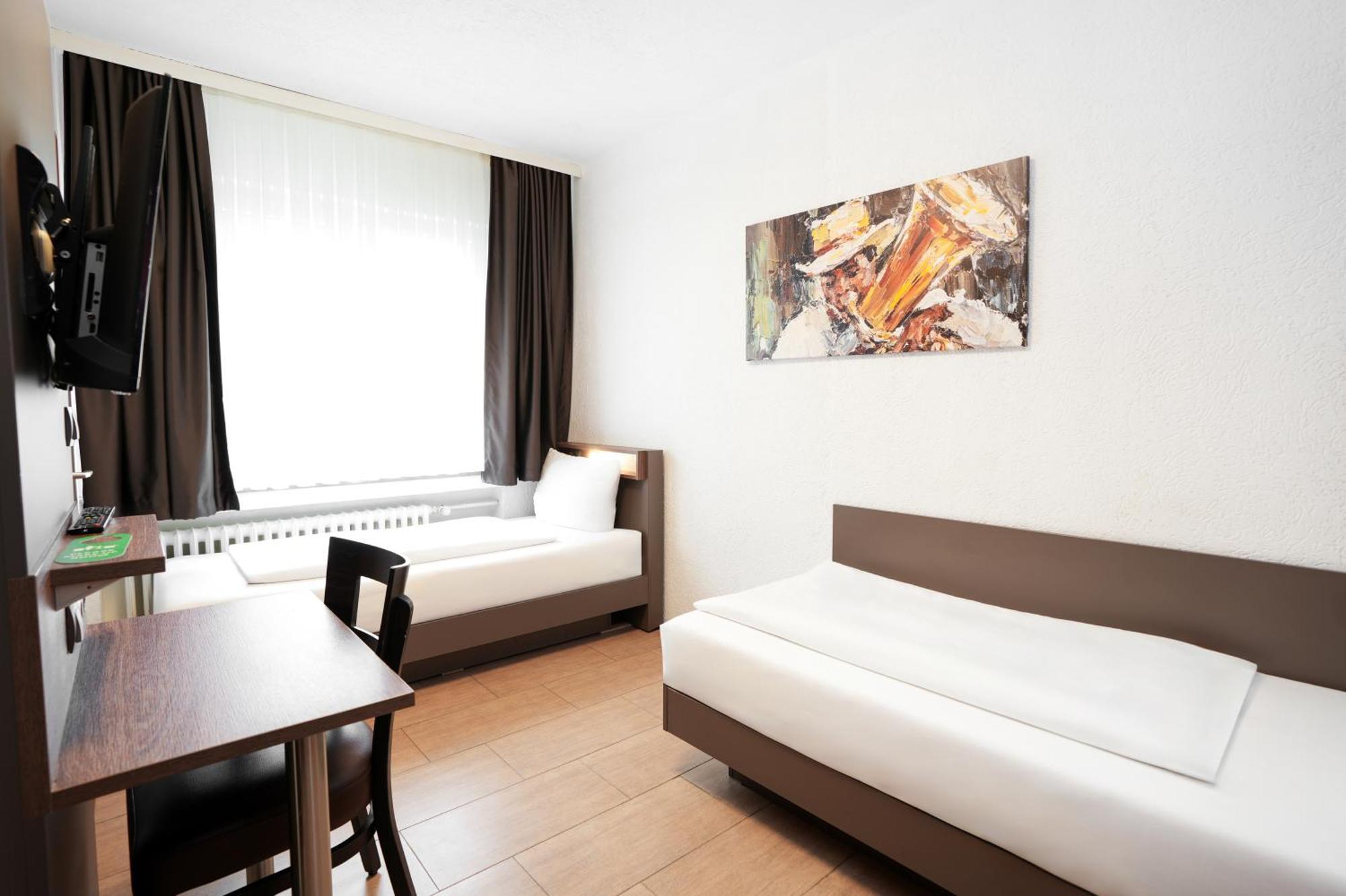 Standard Zweibettzimmer mit 2 Einzelbetten