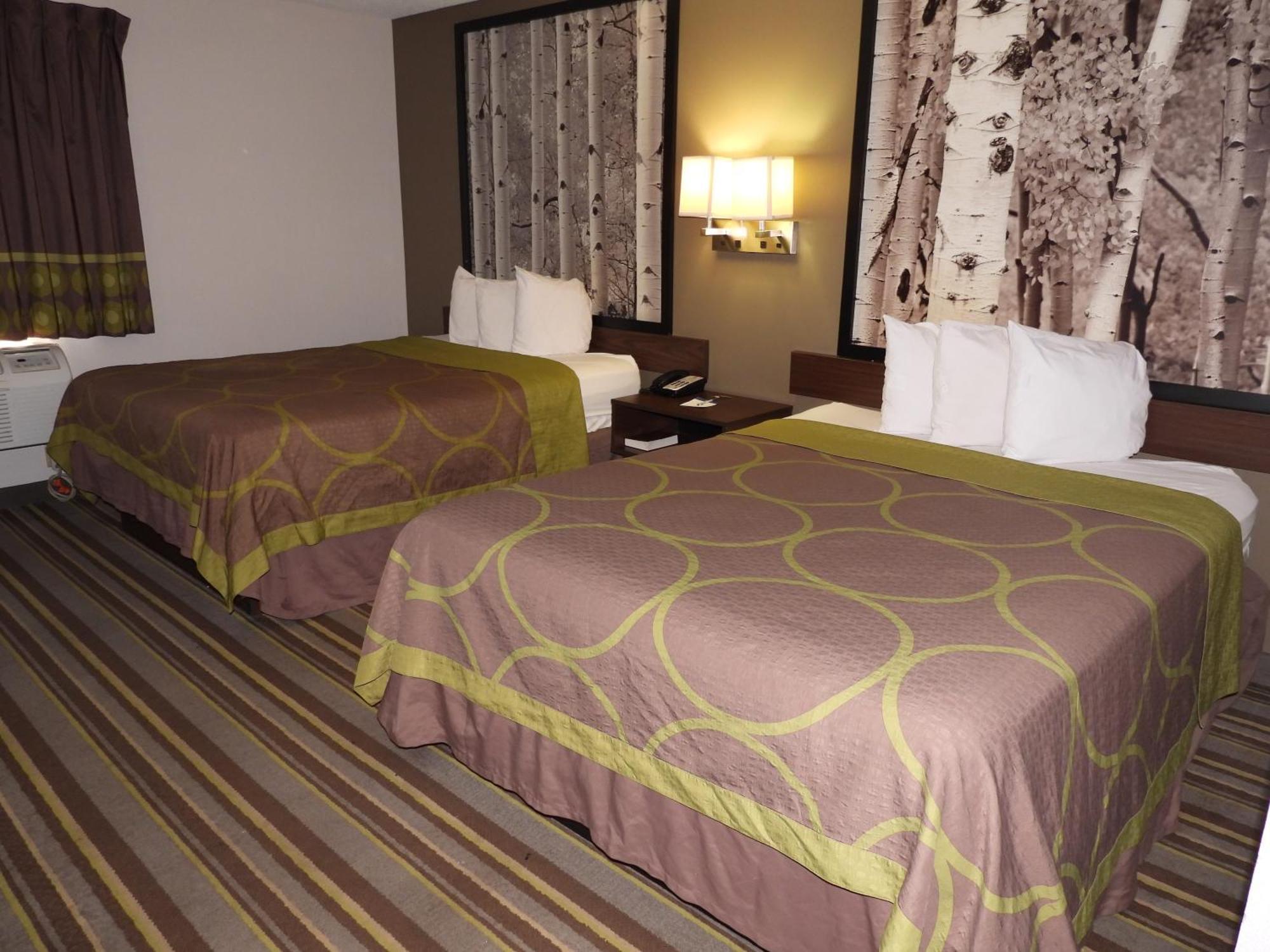 Queen Room with Two Queen Beds - Non-Smoking