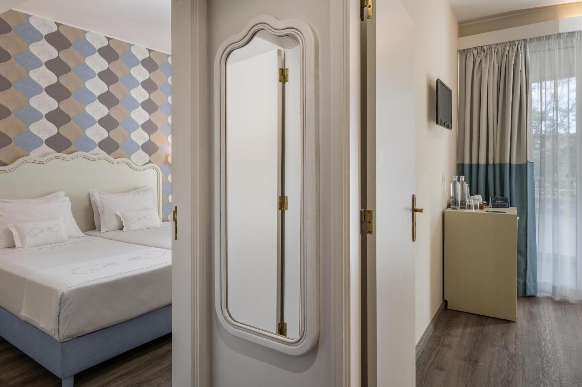 Junior Suite,1739442851:JPEG