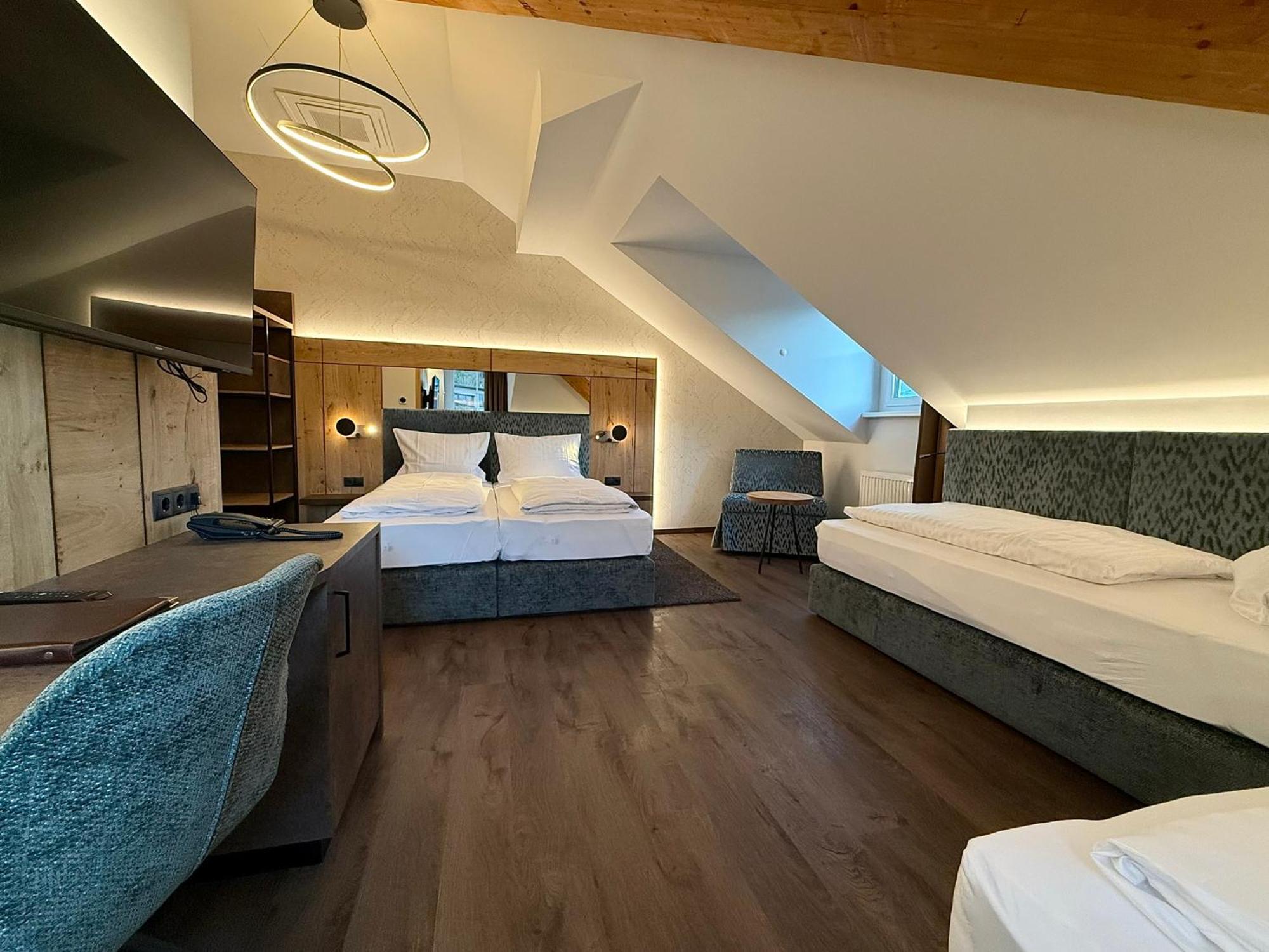 Quadruple Room with Terrace