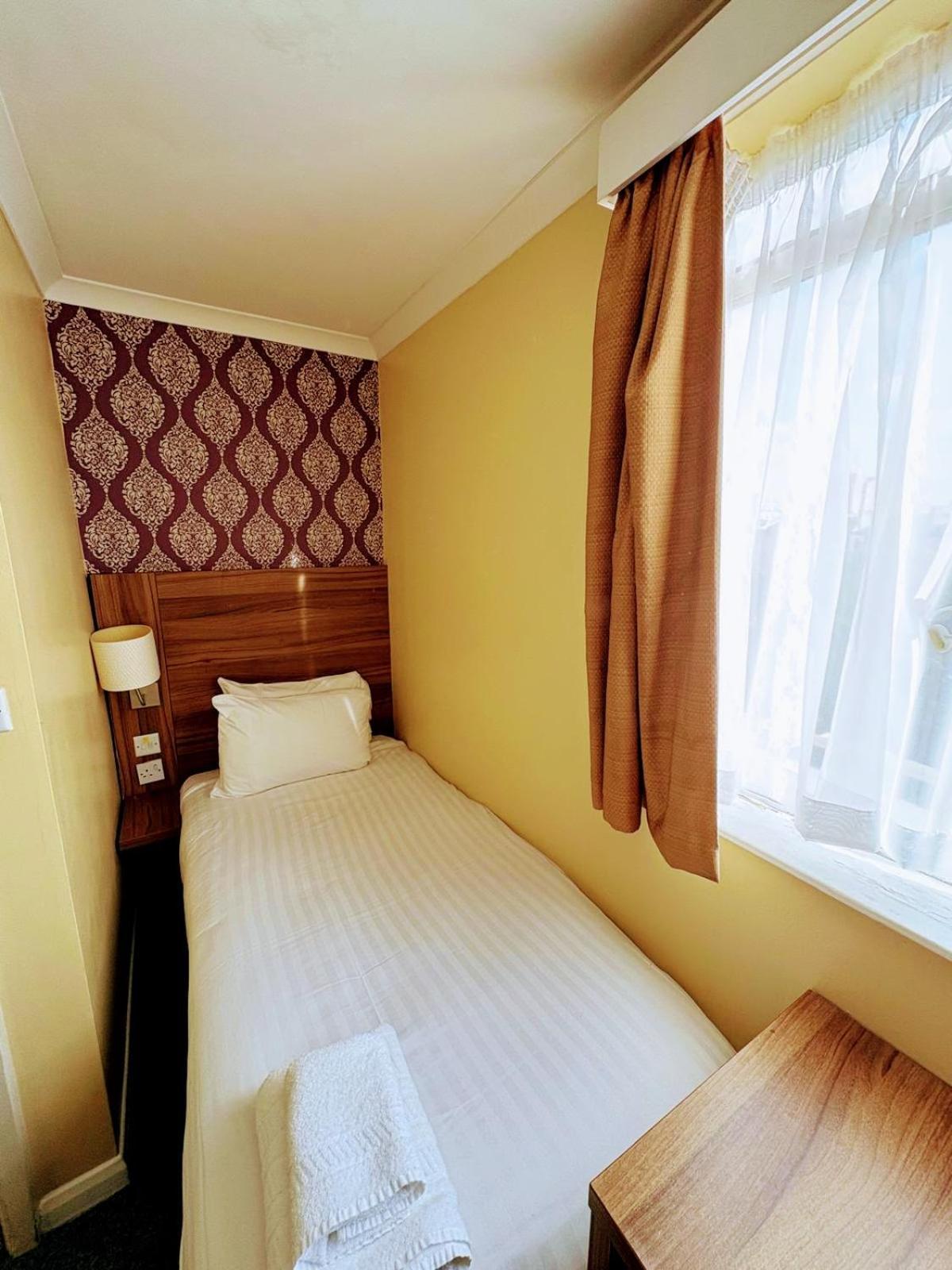 Habitación Individual Económica