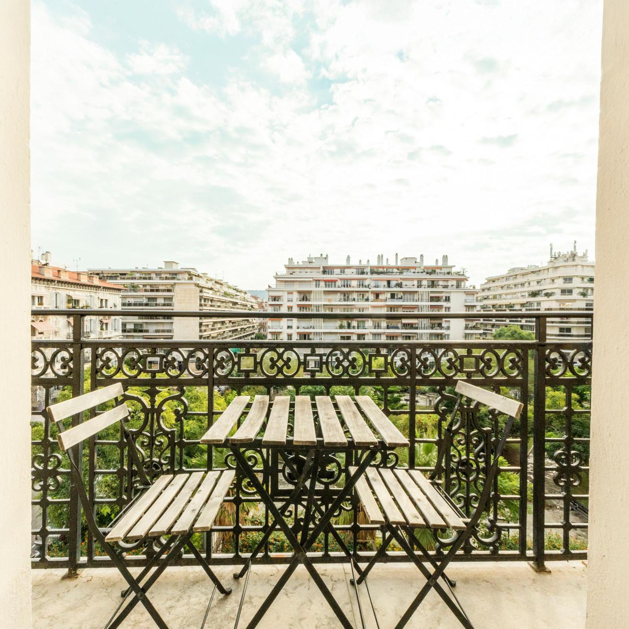 Camera Matrimoniale Superior con Balcone