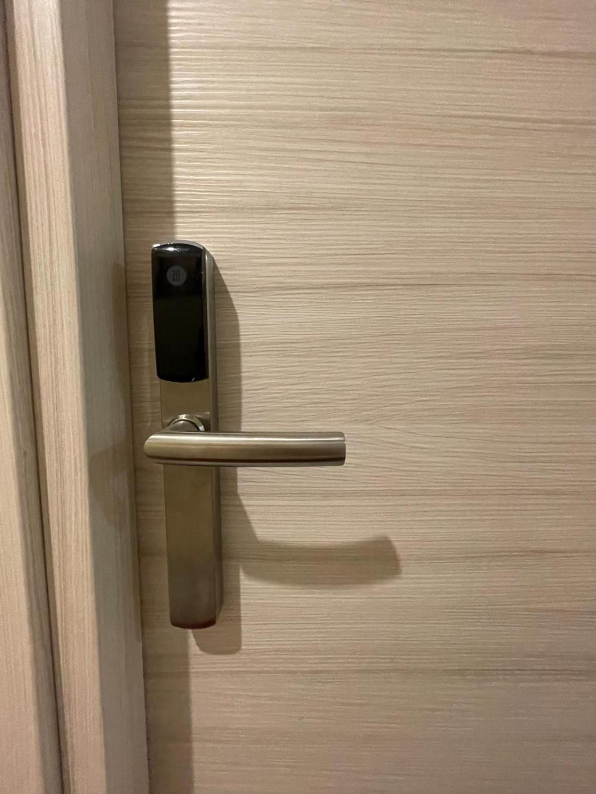 Single Room,1742588989:JPEG