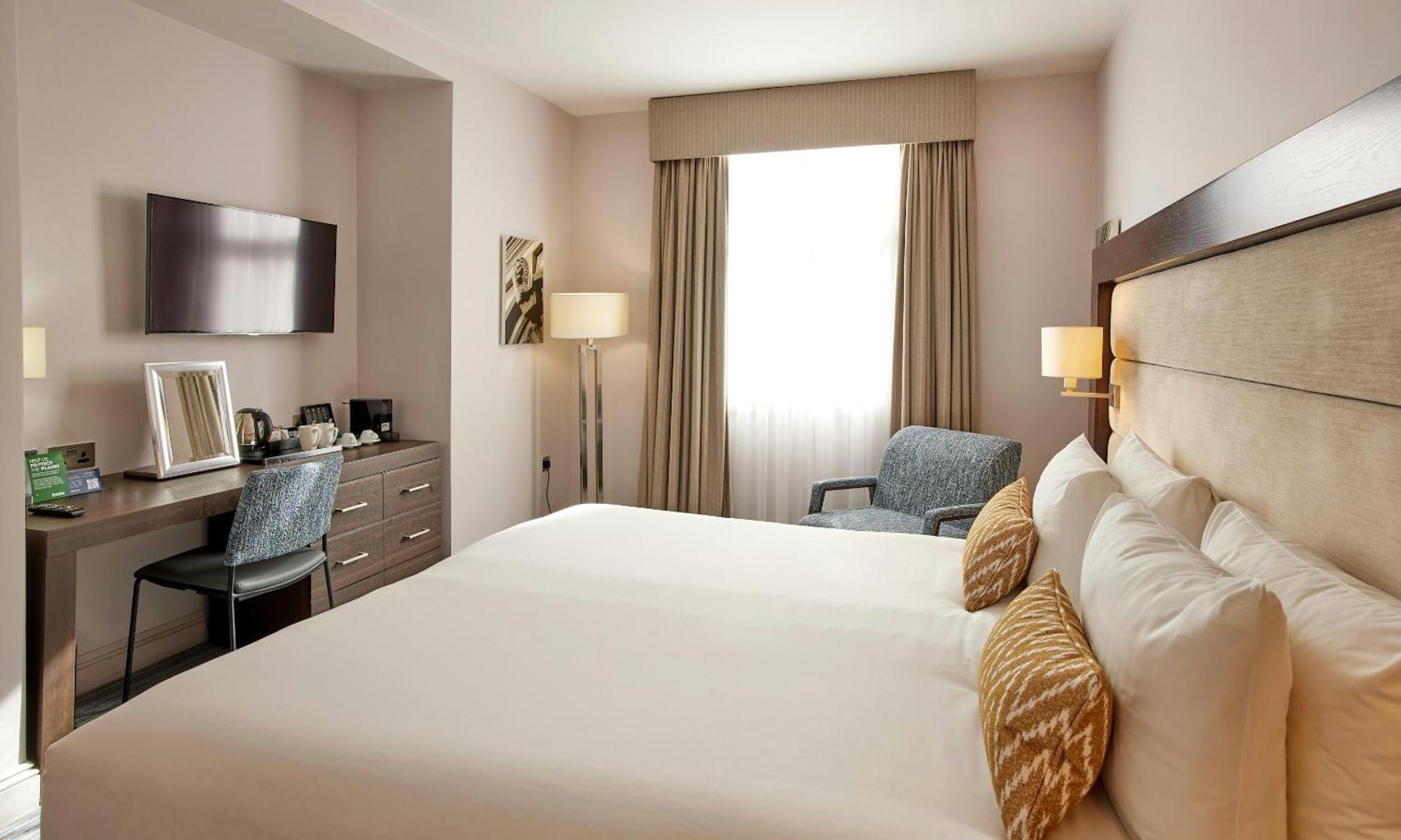Deluxe King Room,1742596932:JPEG