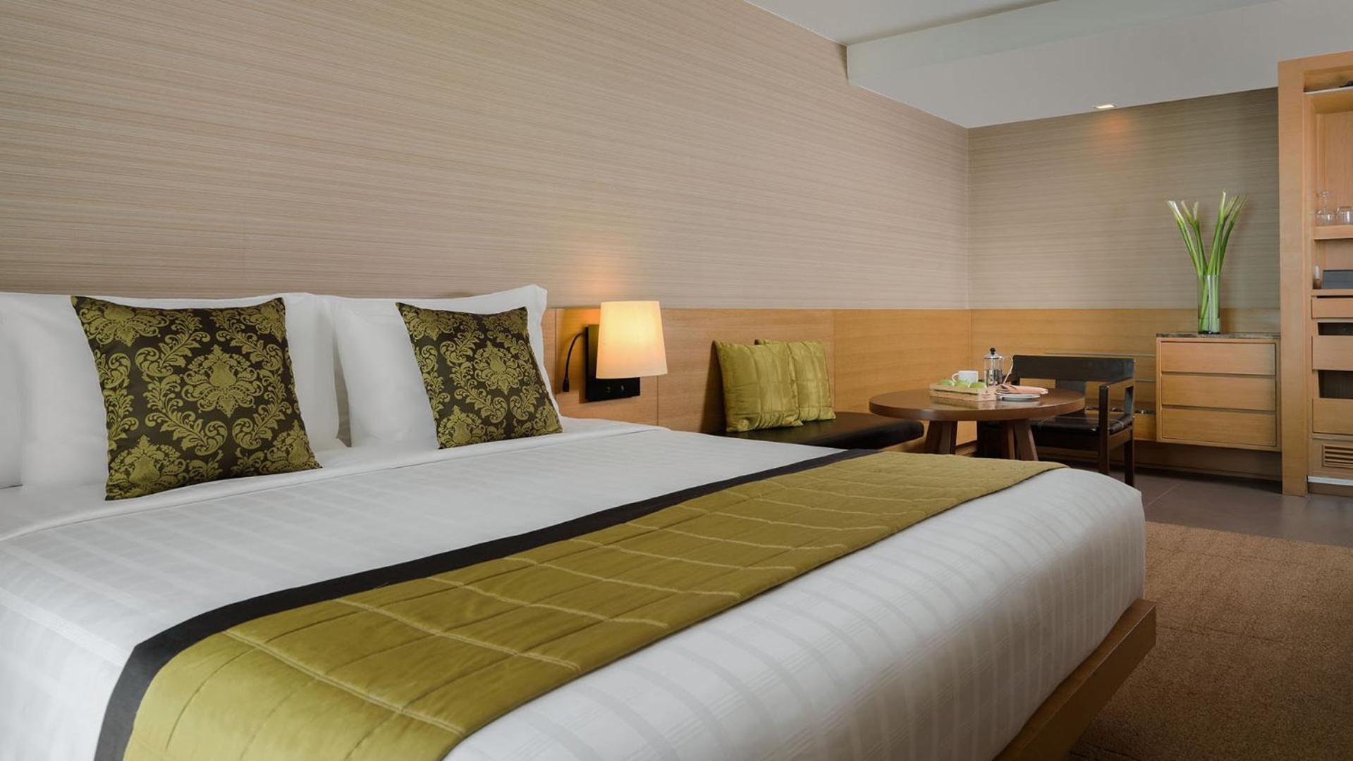 Premier Room With King Bed