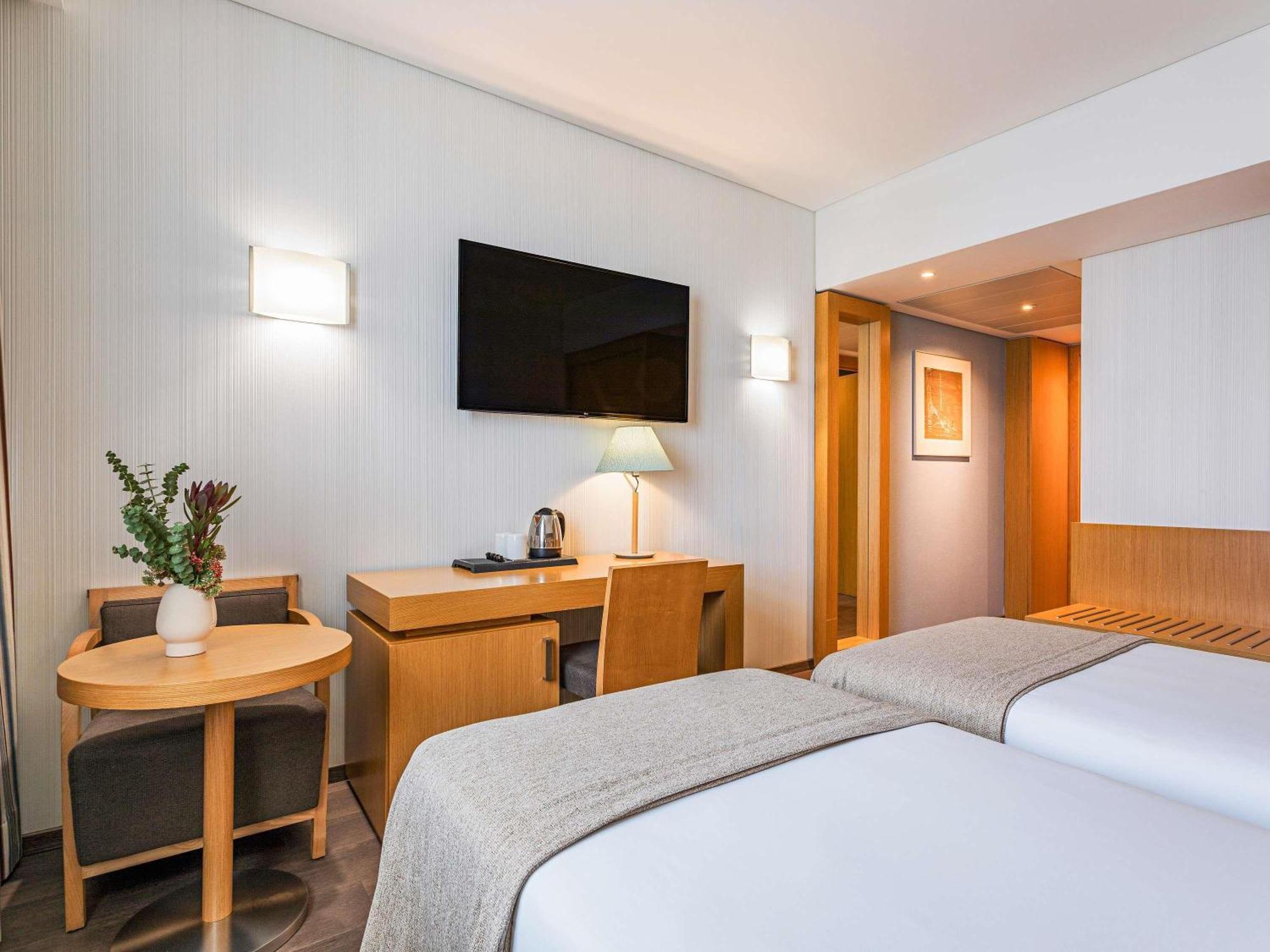 Superior Twin Room,1742656970:JPEG
