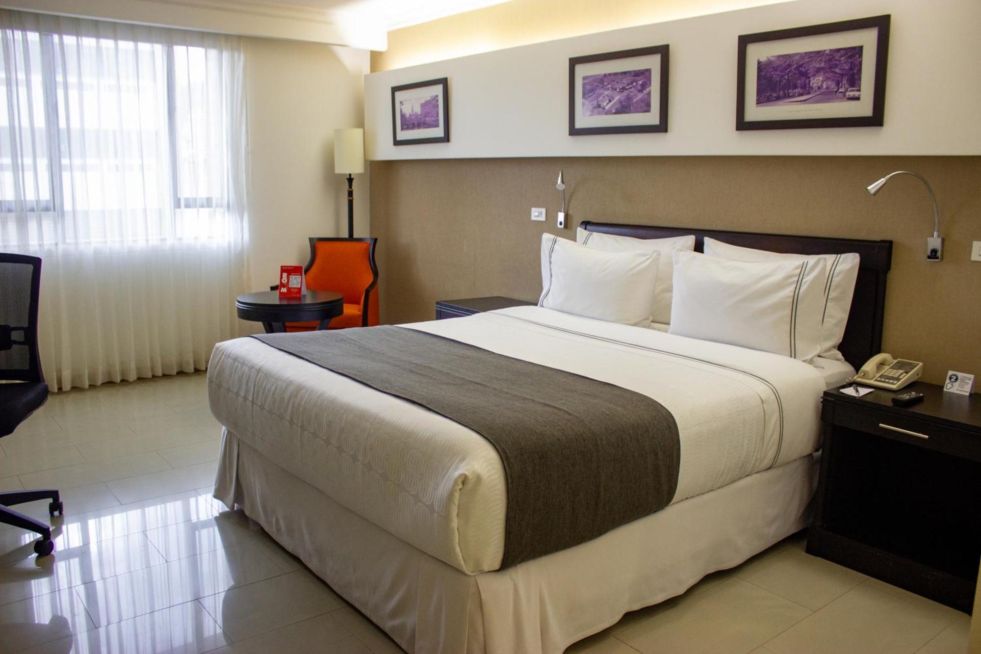 Superior Queen Room