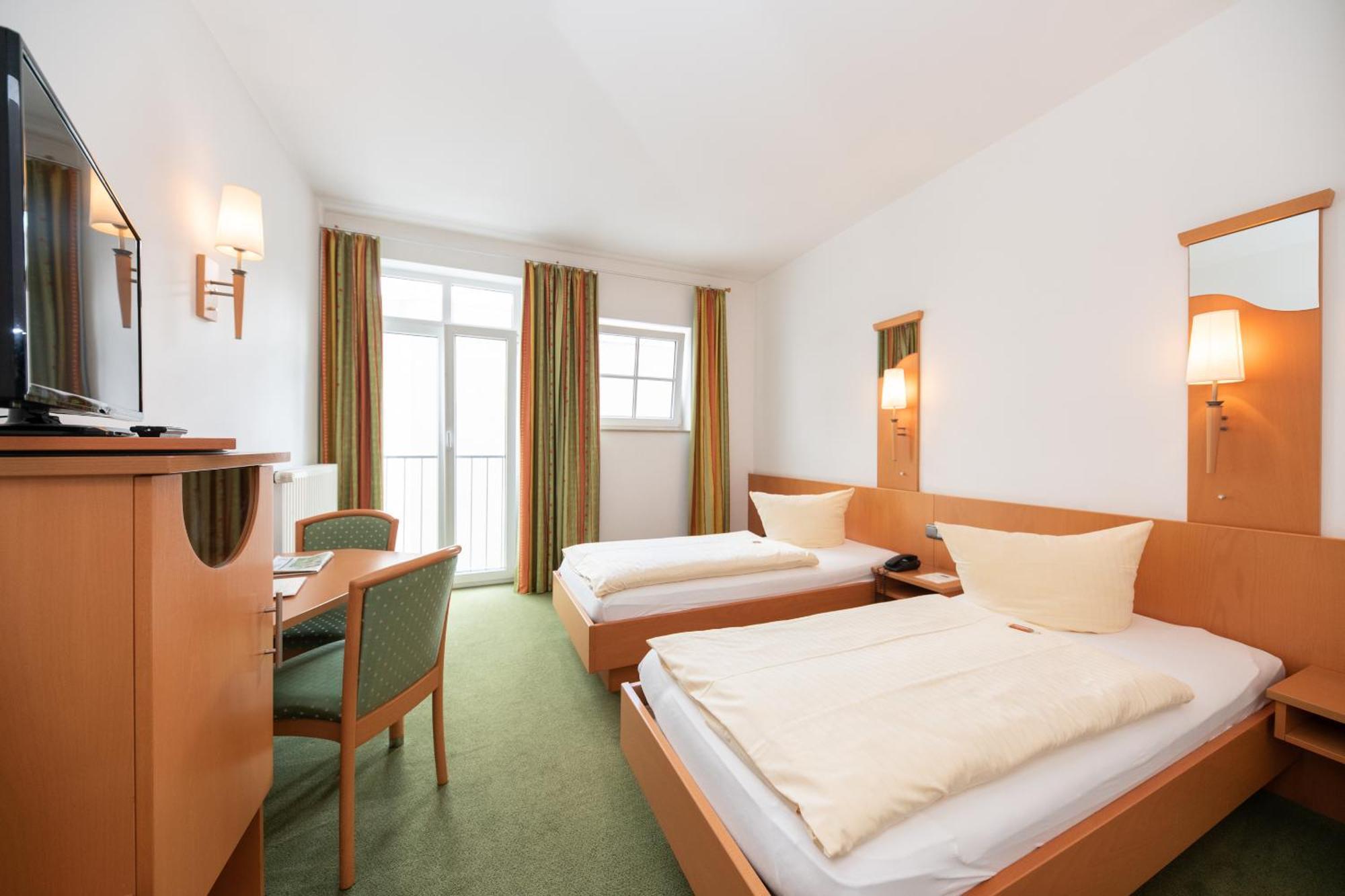 Standard Zweibettzimmer