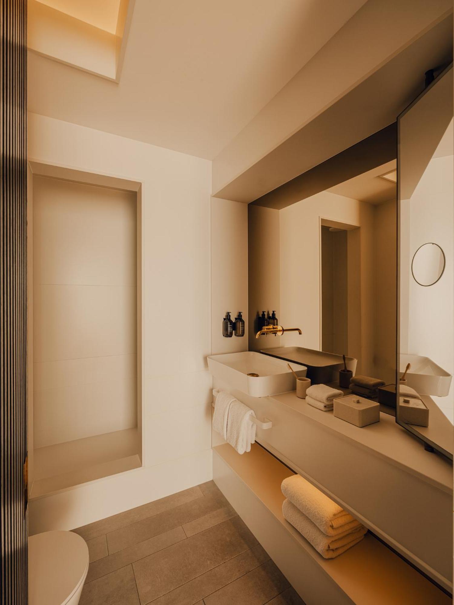 Suite East End mit Balkon