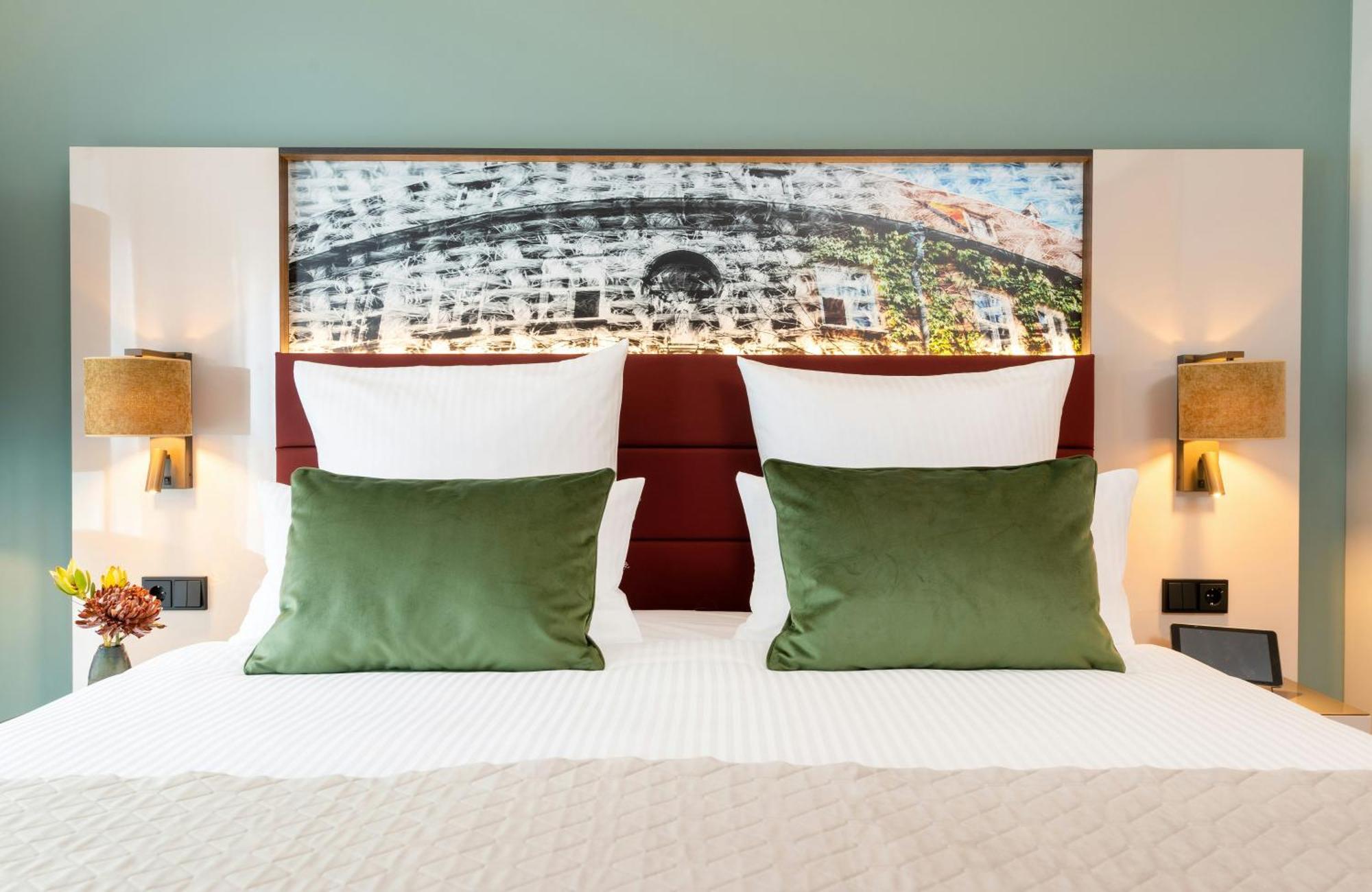 Superior Double Room,1747179158:JPEG