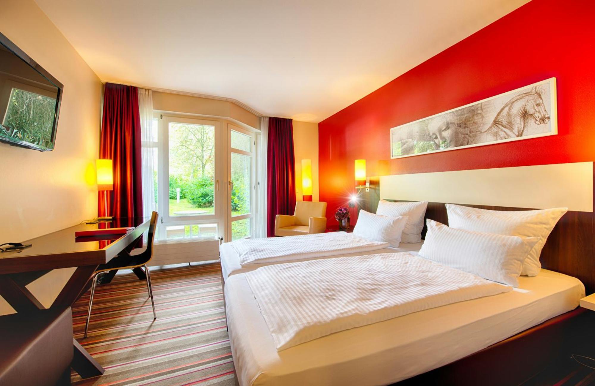 Superior Double or Twin Room,1746818328:JPEG