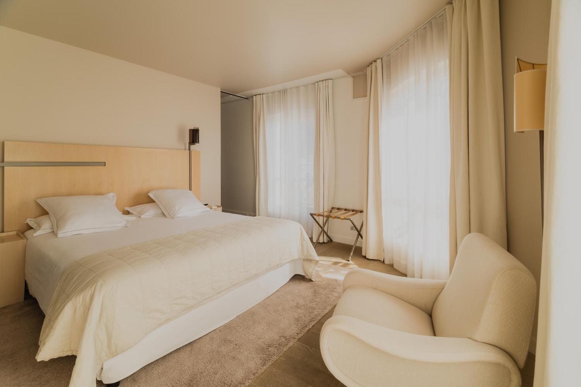 Junior Suite,1746896070:JPEG