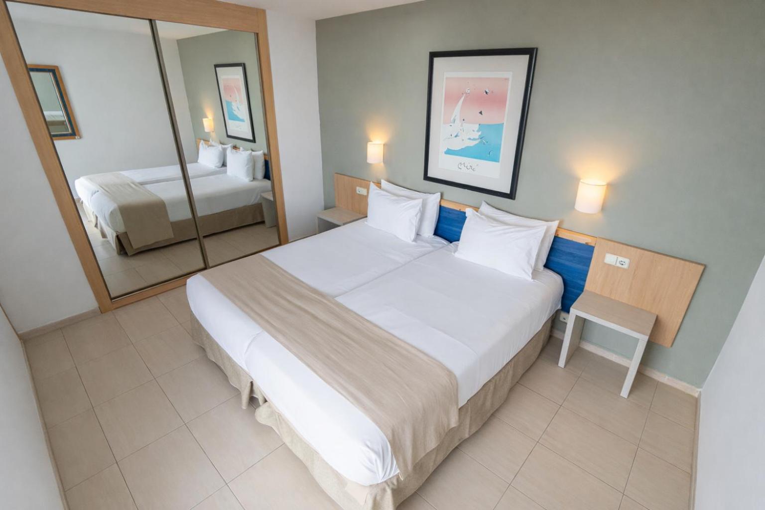 Apartamento de 2 dormitorios con vistas al mar